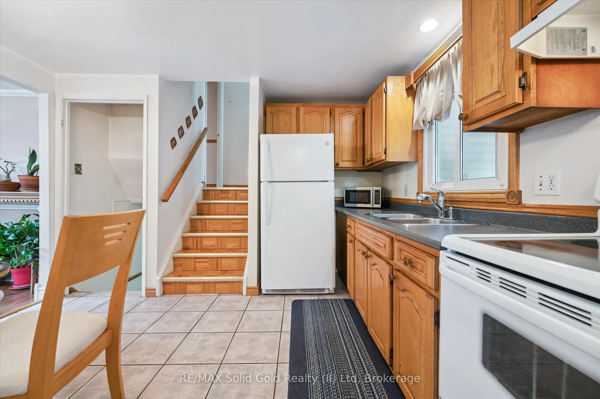 85 Christopher Drive