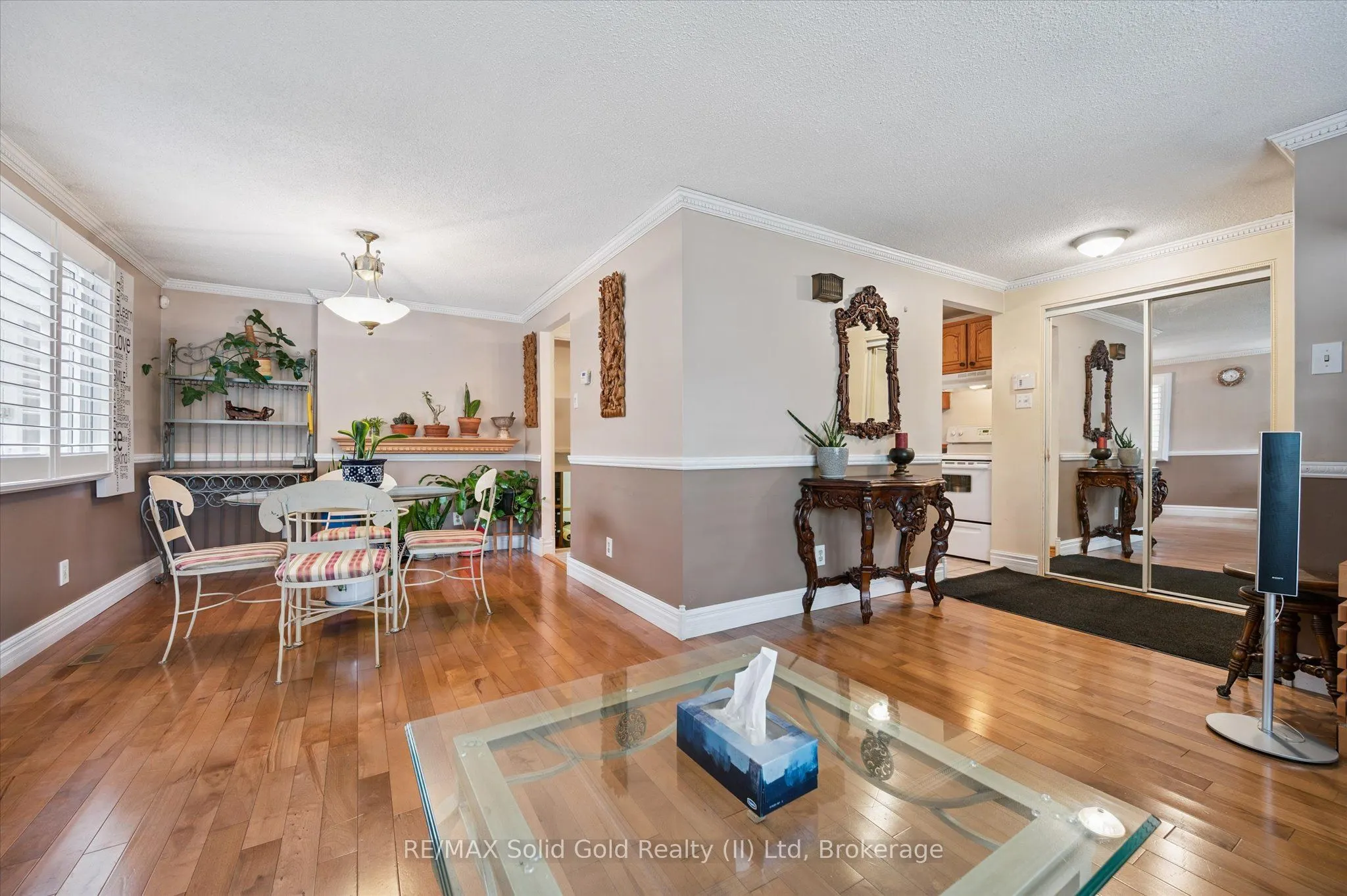 85 Christopher Drive