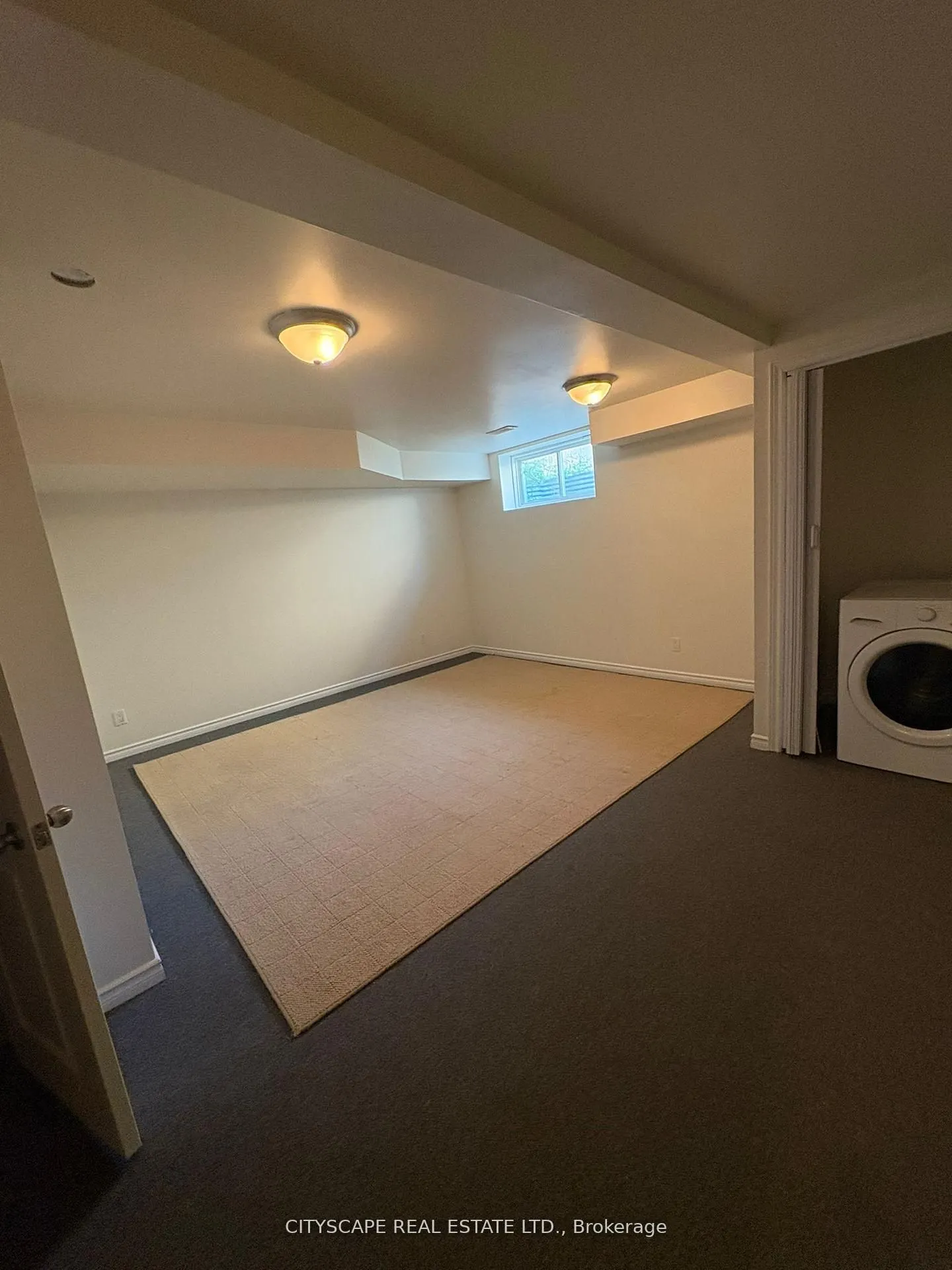 10 Dufferin Street, #2