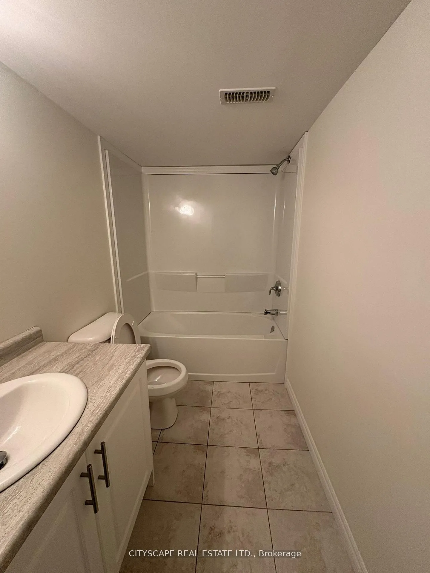 10 Dufferin Street, #2