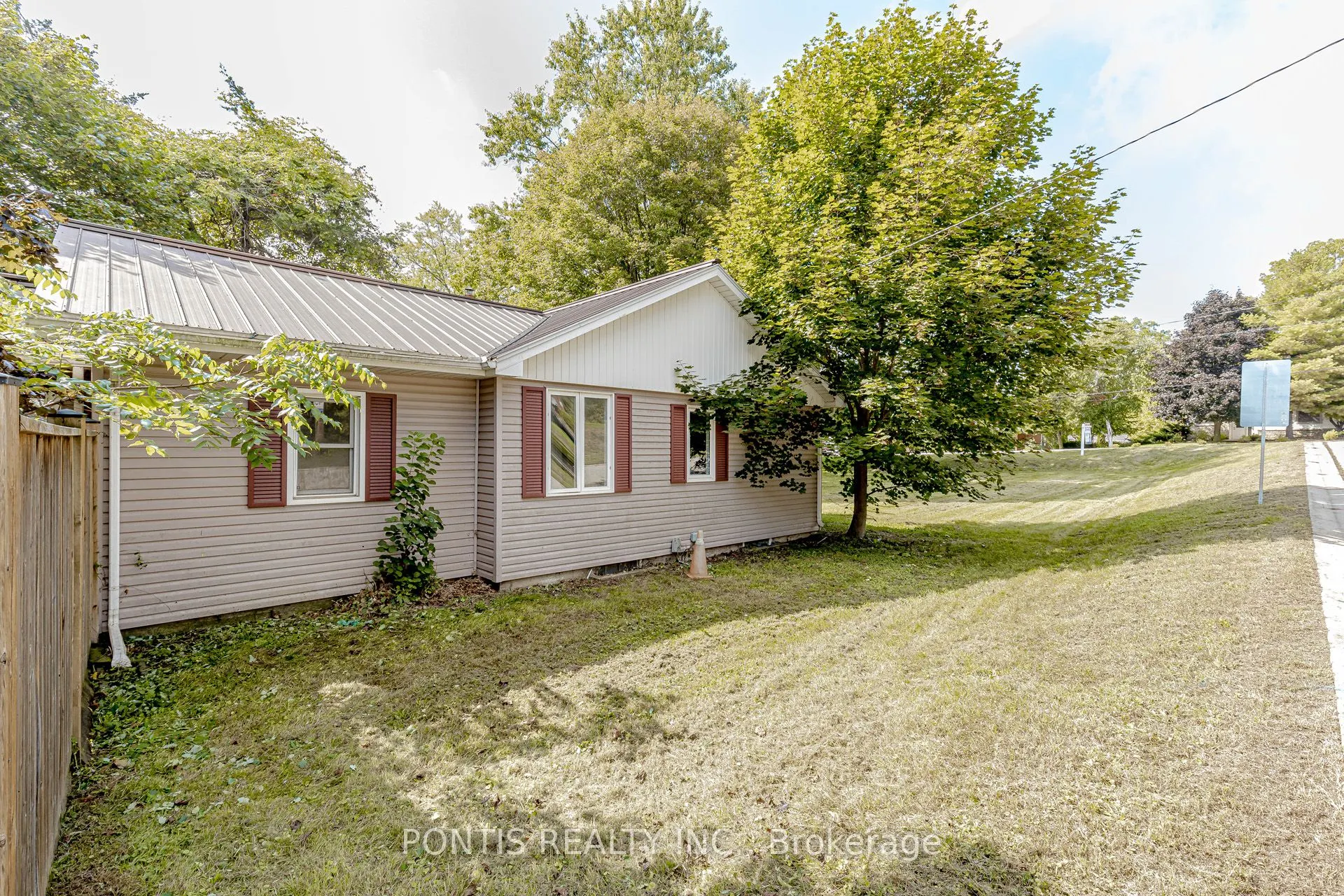 738 MOUNT PLEASANT Road