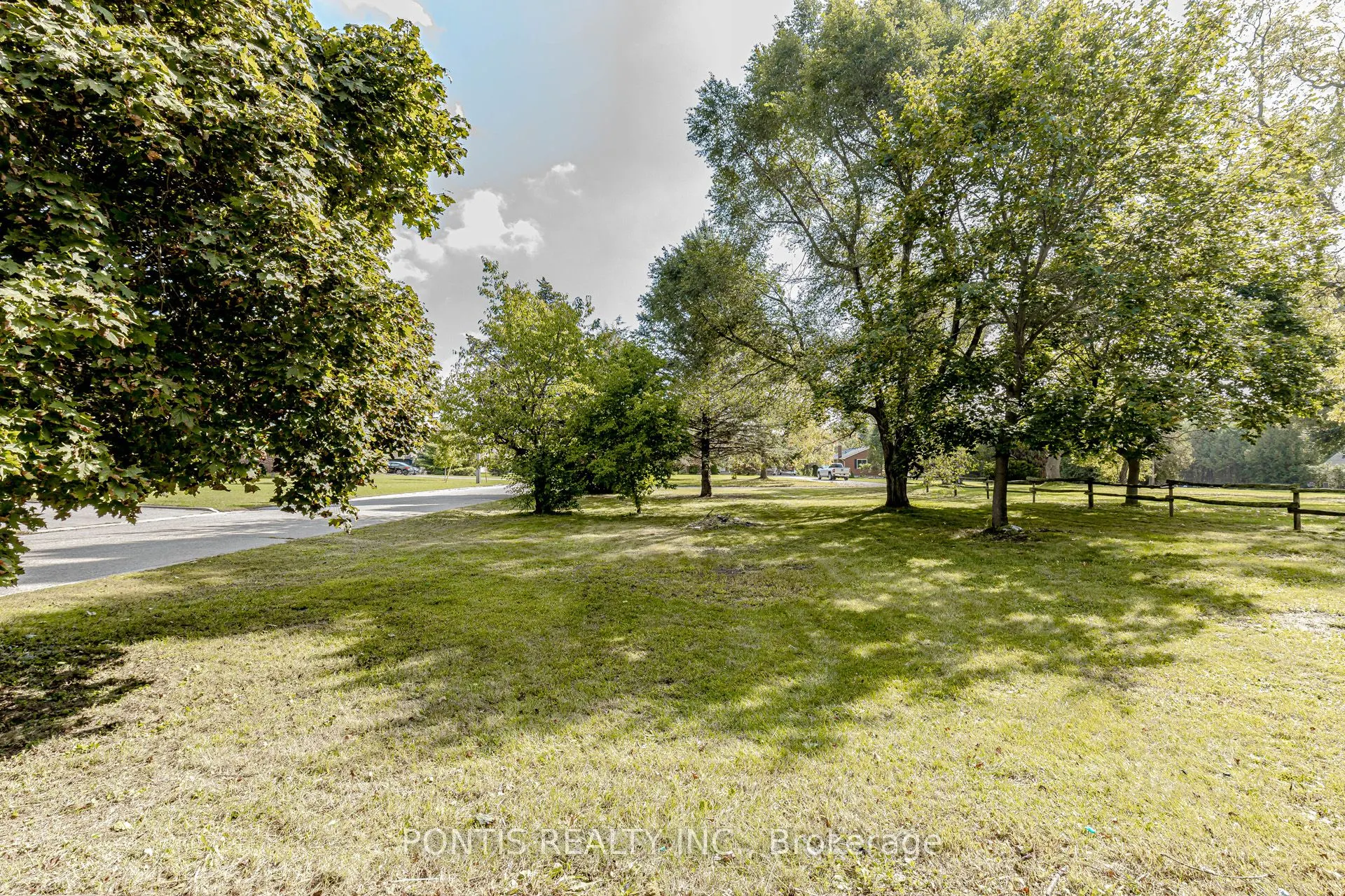 738 MOUNT PLEASANT Road