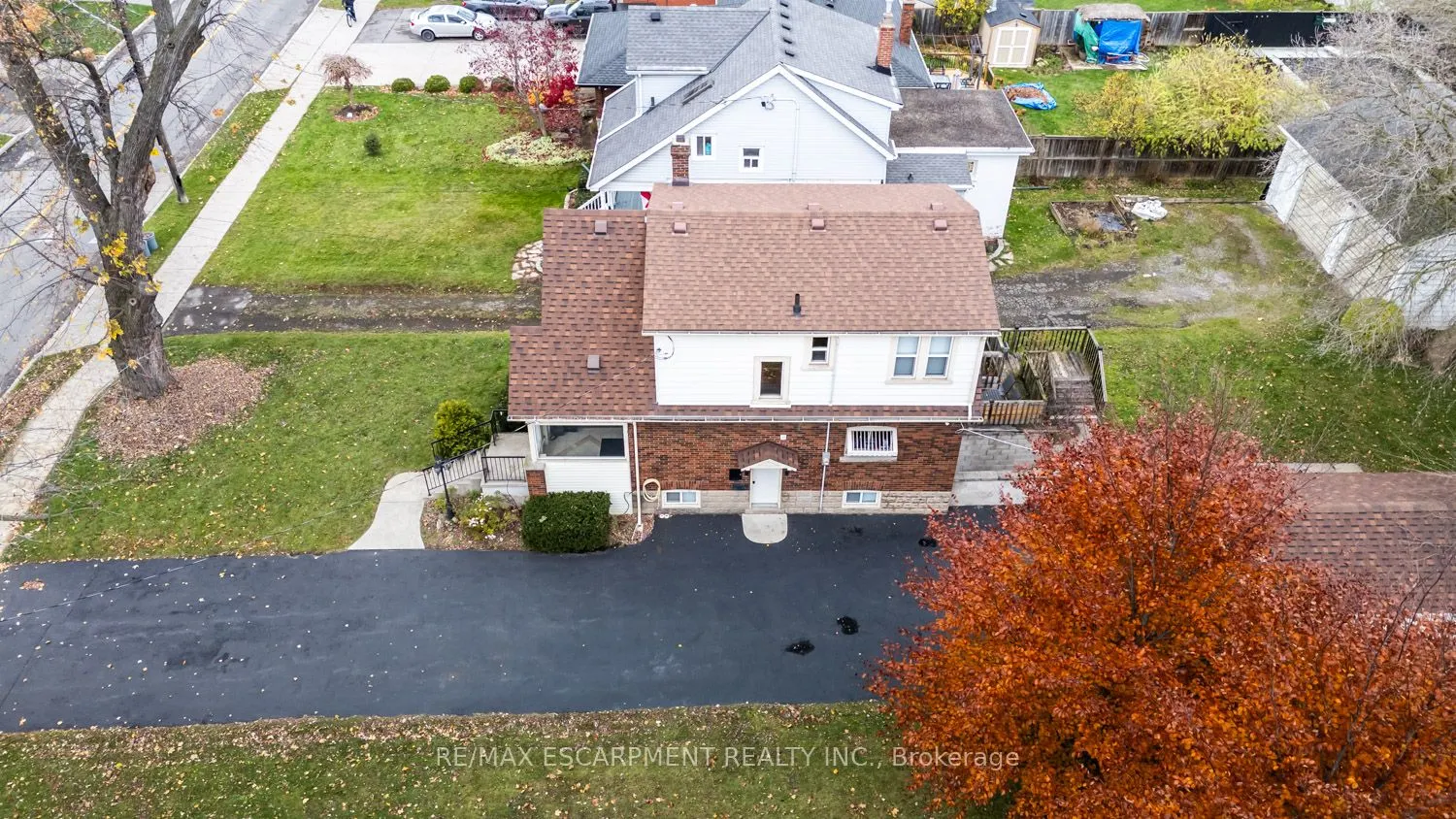60 Lake Avenue Drive
