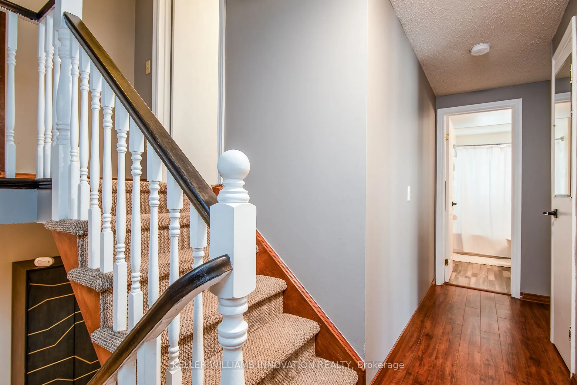 8 Pickwick Place