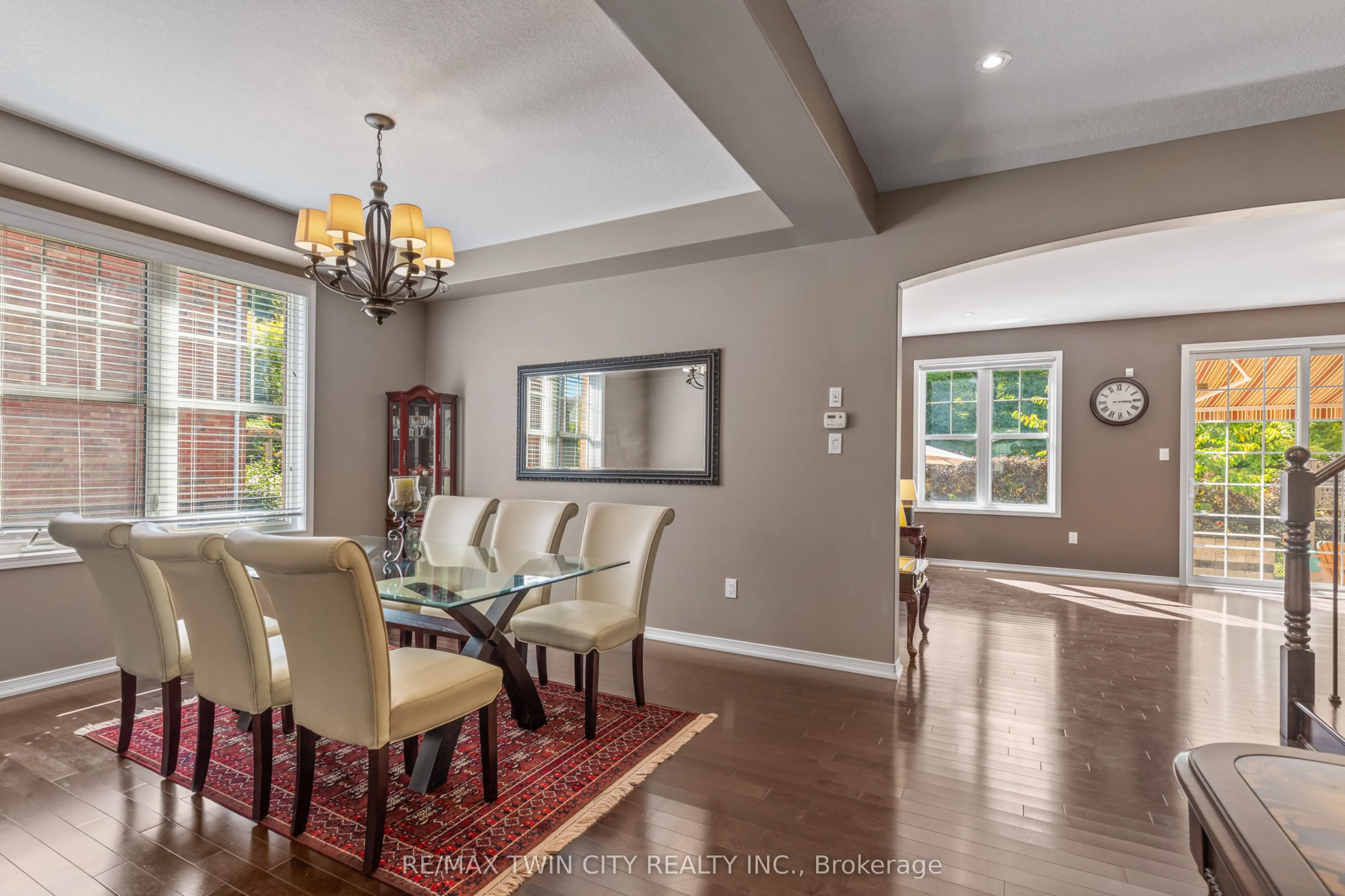 304 Falling Green Crescent