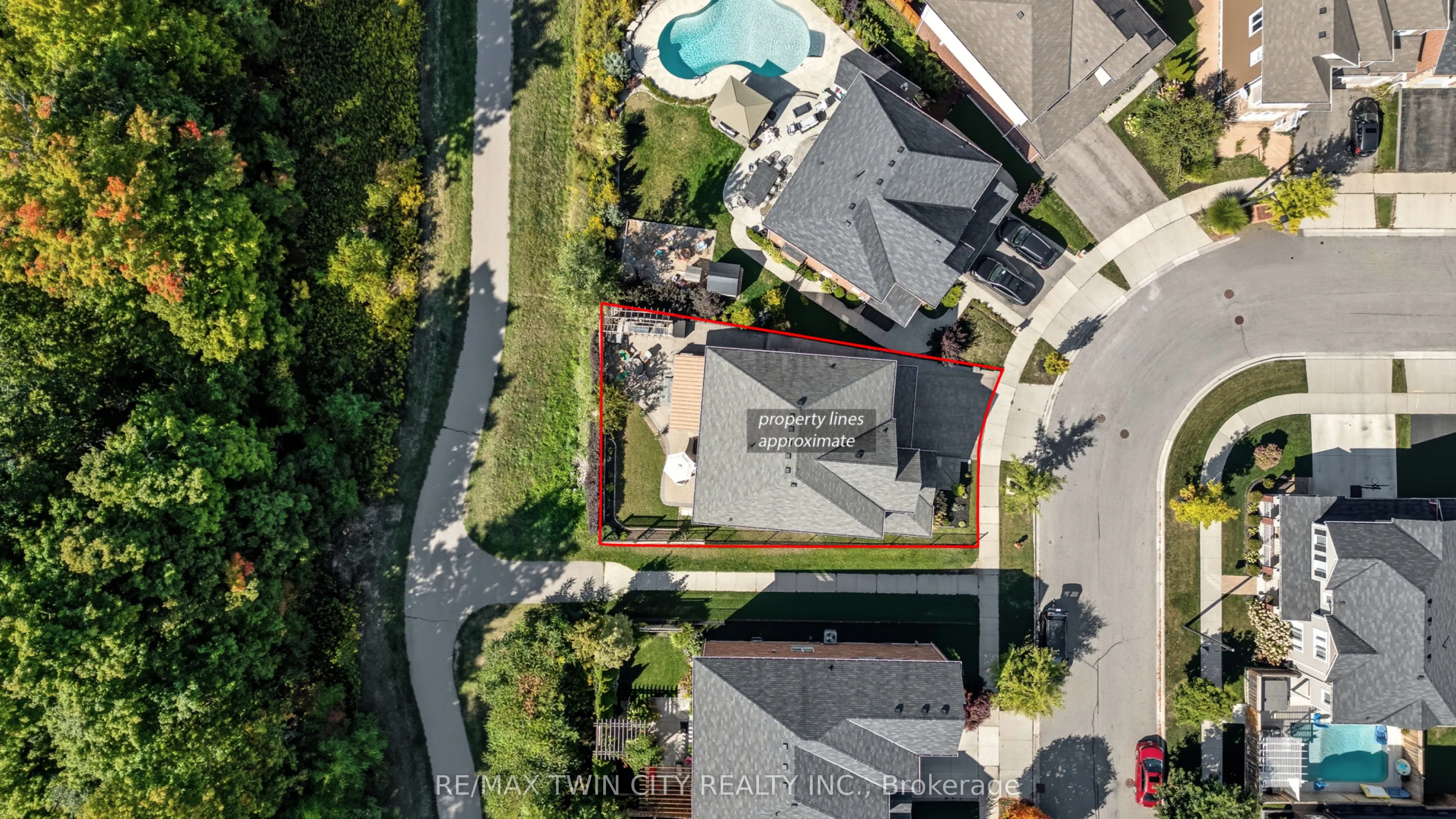 304 Falling Green Crescent