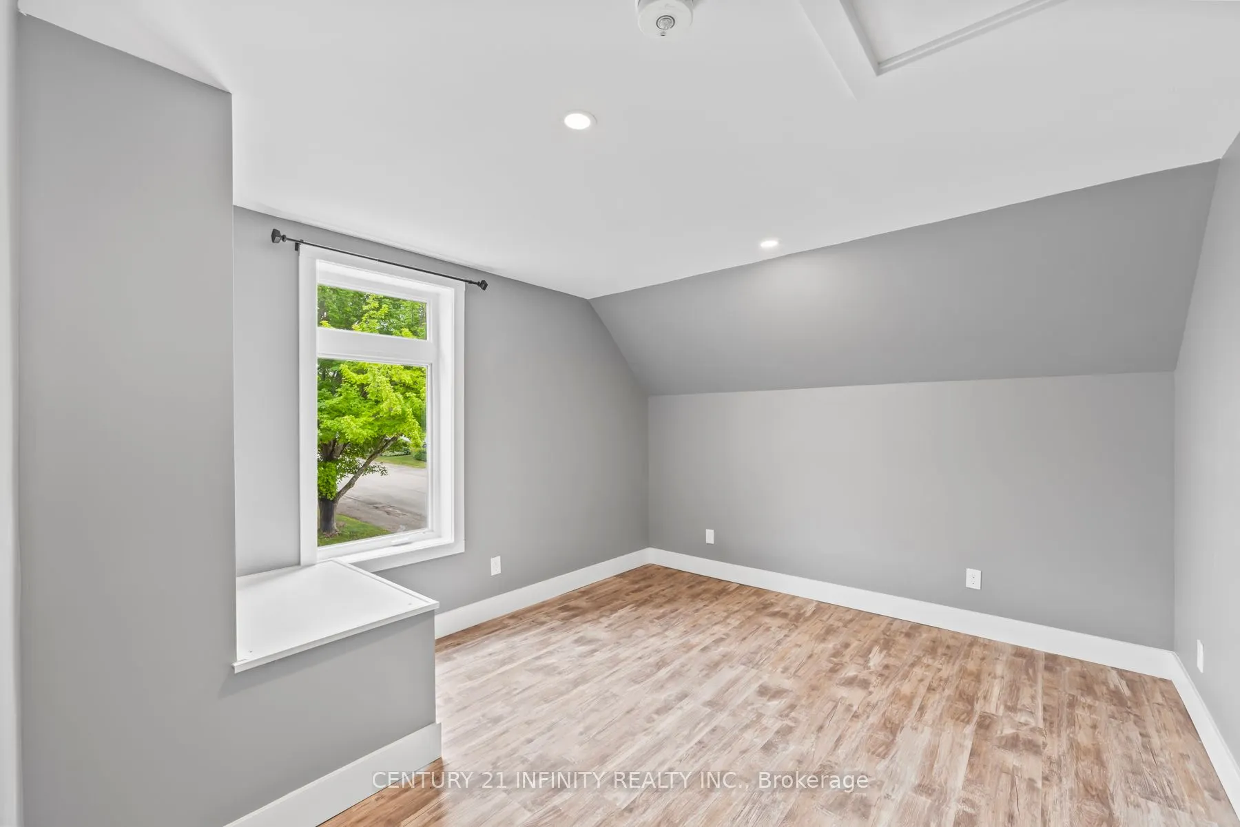 11 Campbell Street