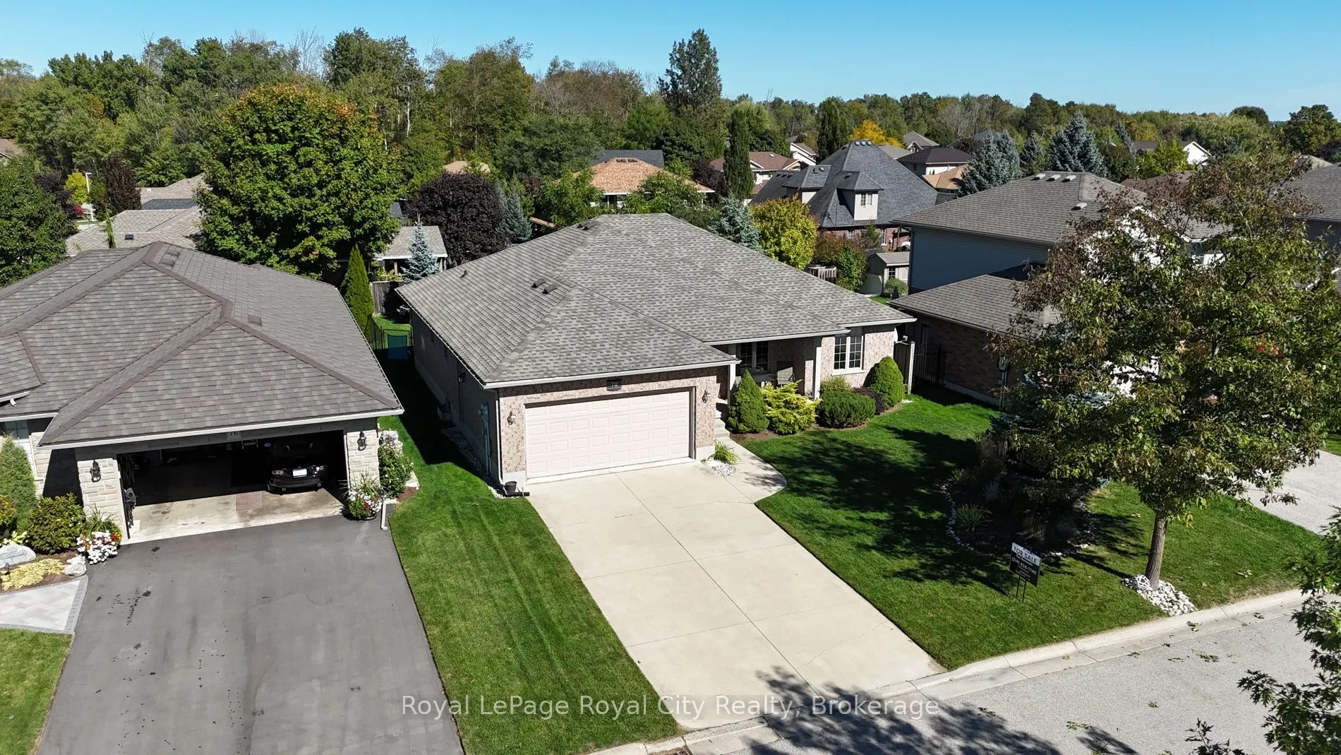 72 Stanley Crescent