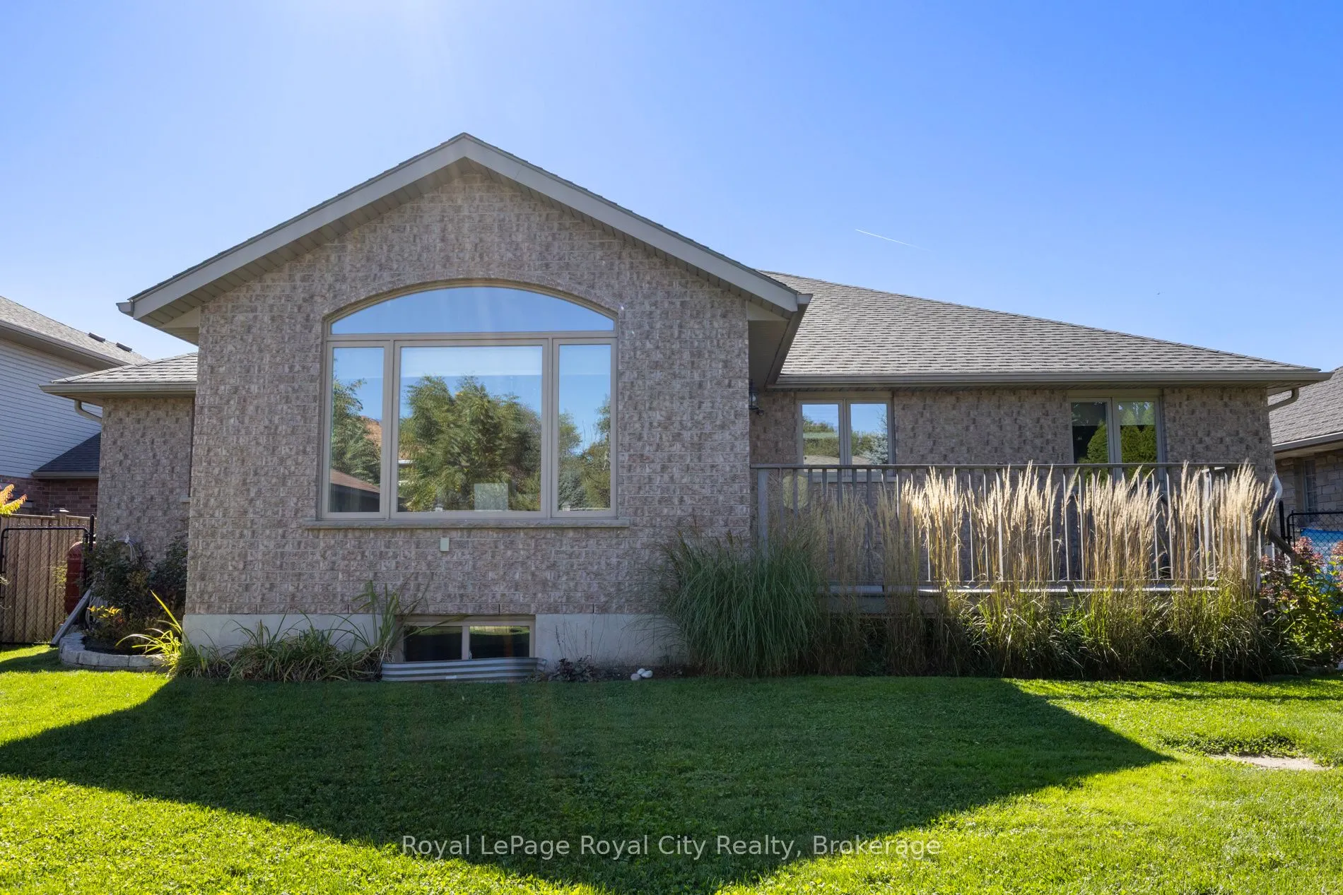 72 Stanley Crescent