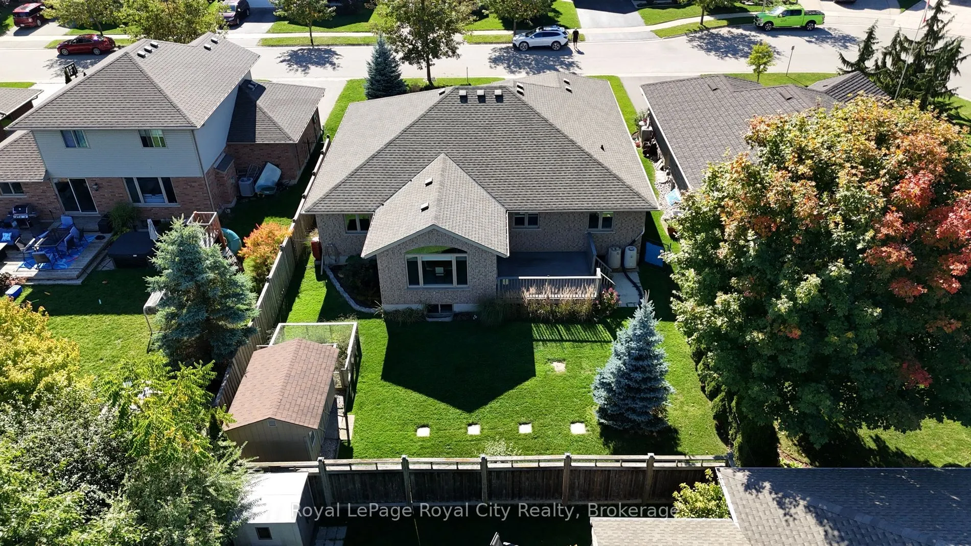72 Stanley Crescent