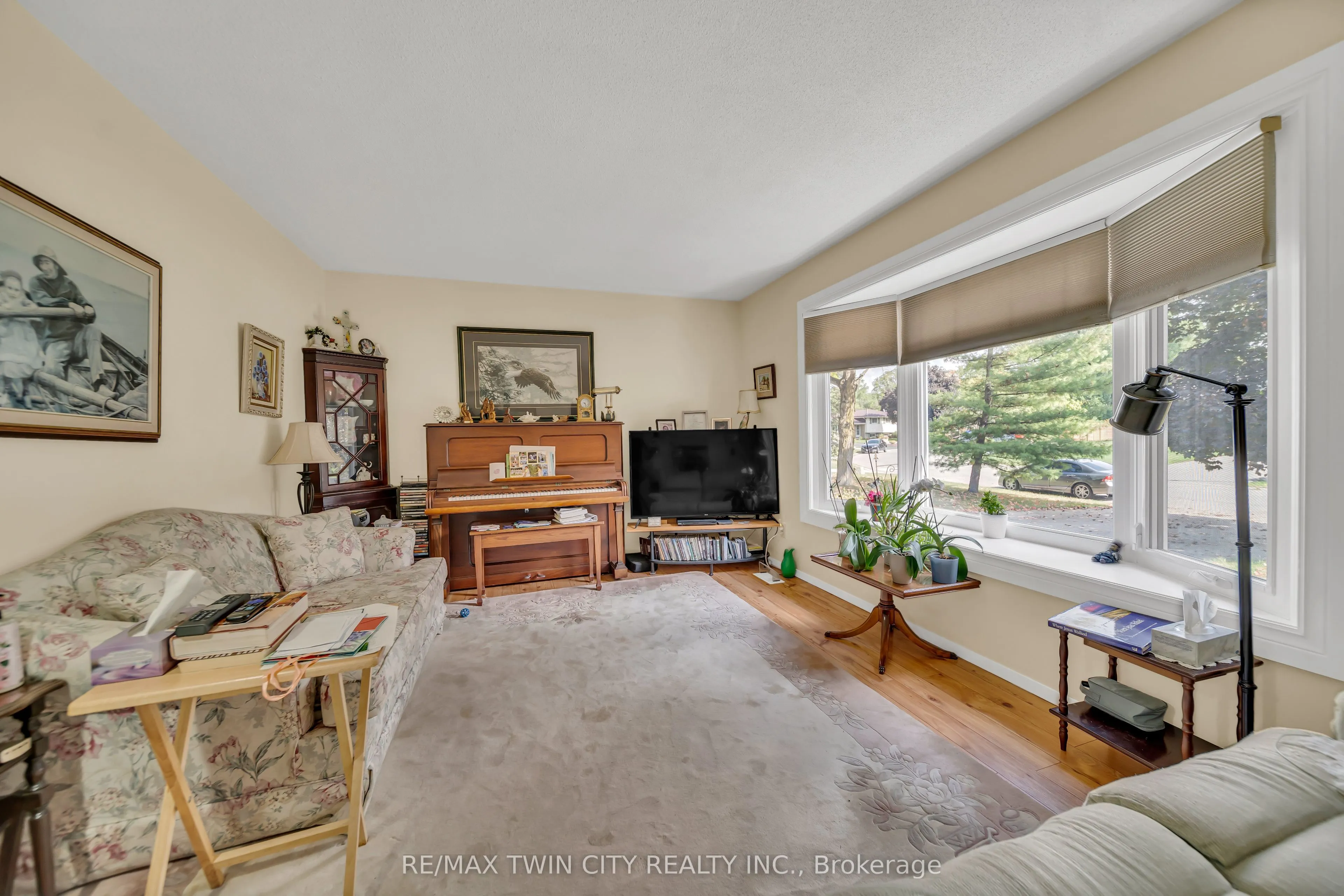 13 Gilston Parkway