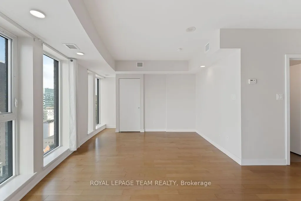 40 Nepean Street, #1904