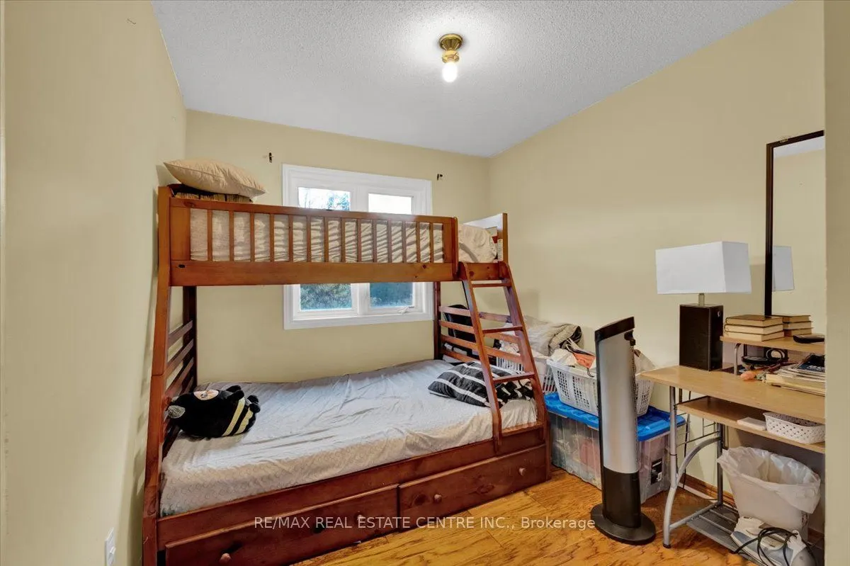 1983 Main Street W, #1