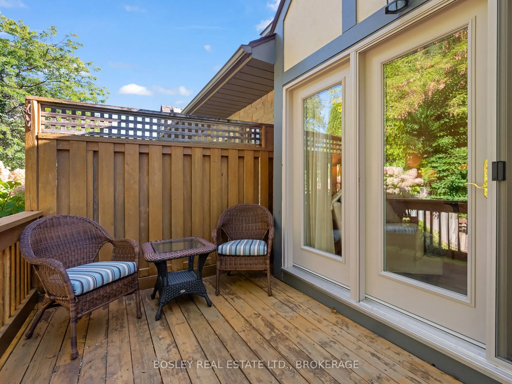 575 Simcoe Street, #5