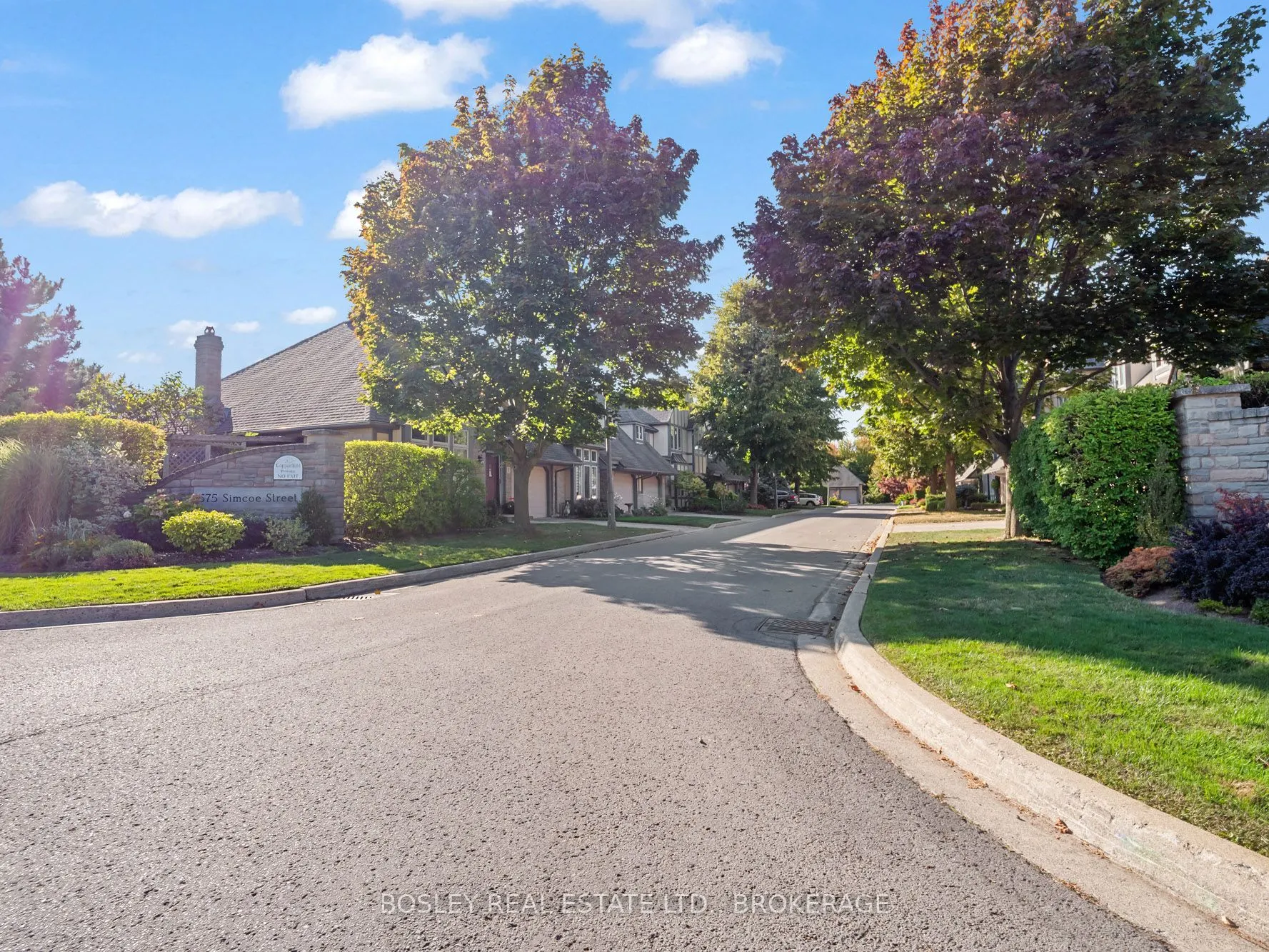 575 Simcoe Street, #5