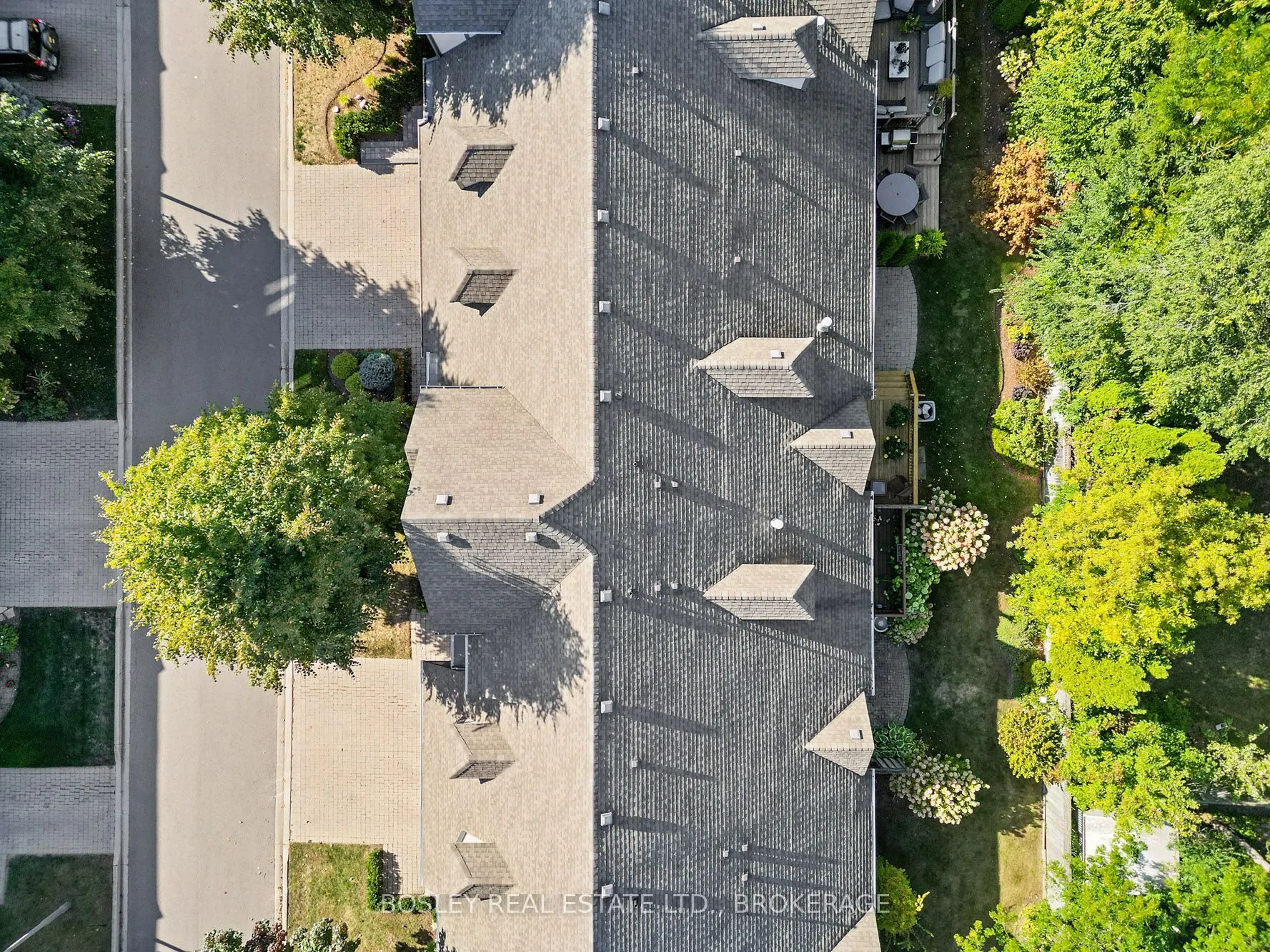 575 Simcoe Street, #5