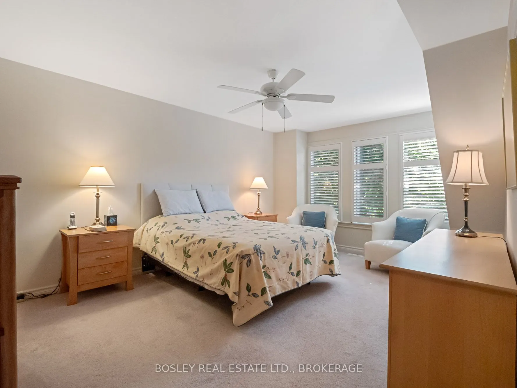 575 Simcoe Street, #5