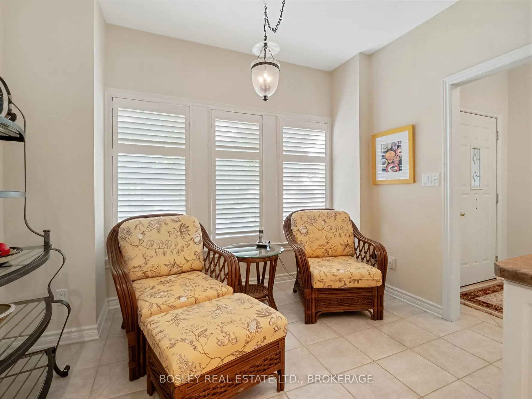 575 Simcoe Street, #5