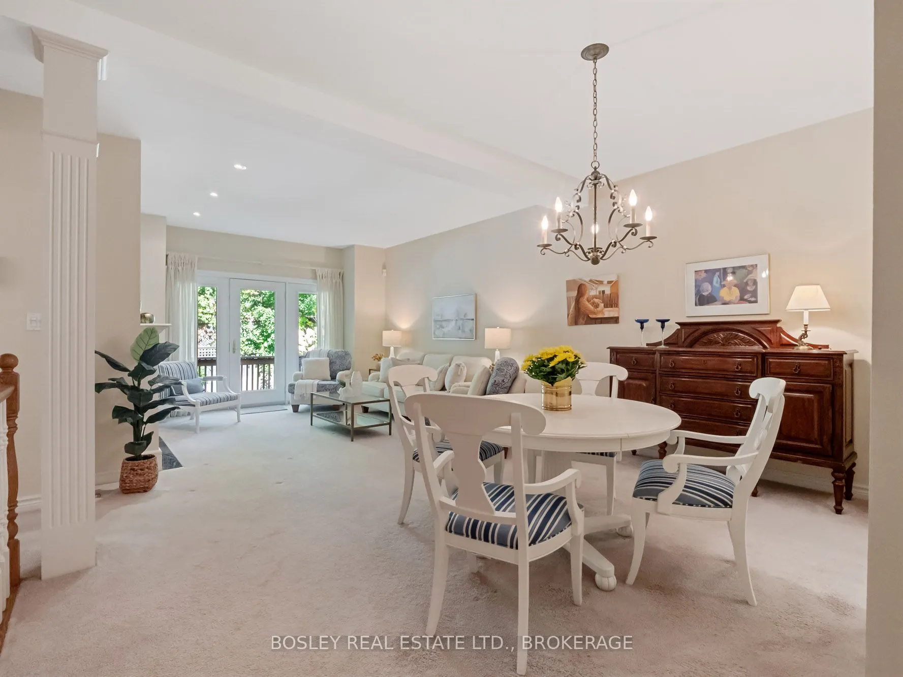 575 Simcoe Street, #5