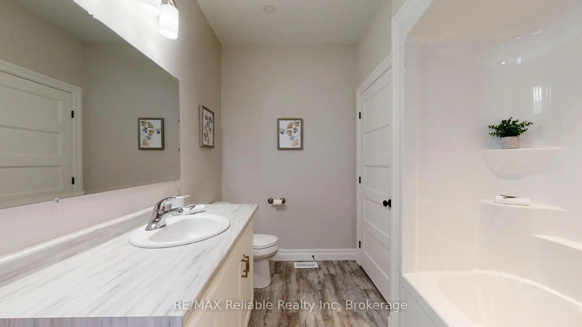 7 Thimbleweed Drive