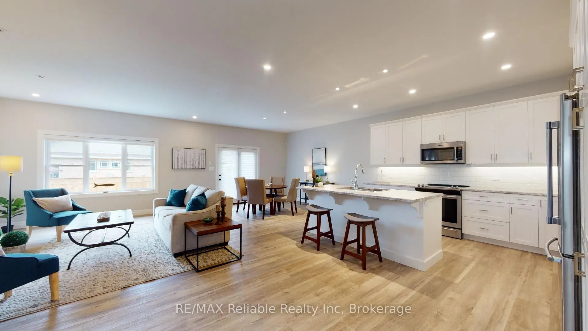 7 Thimbleweed Drive