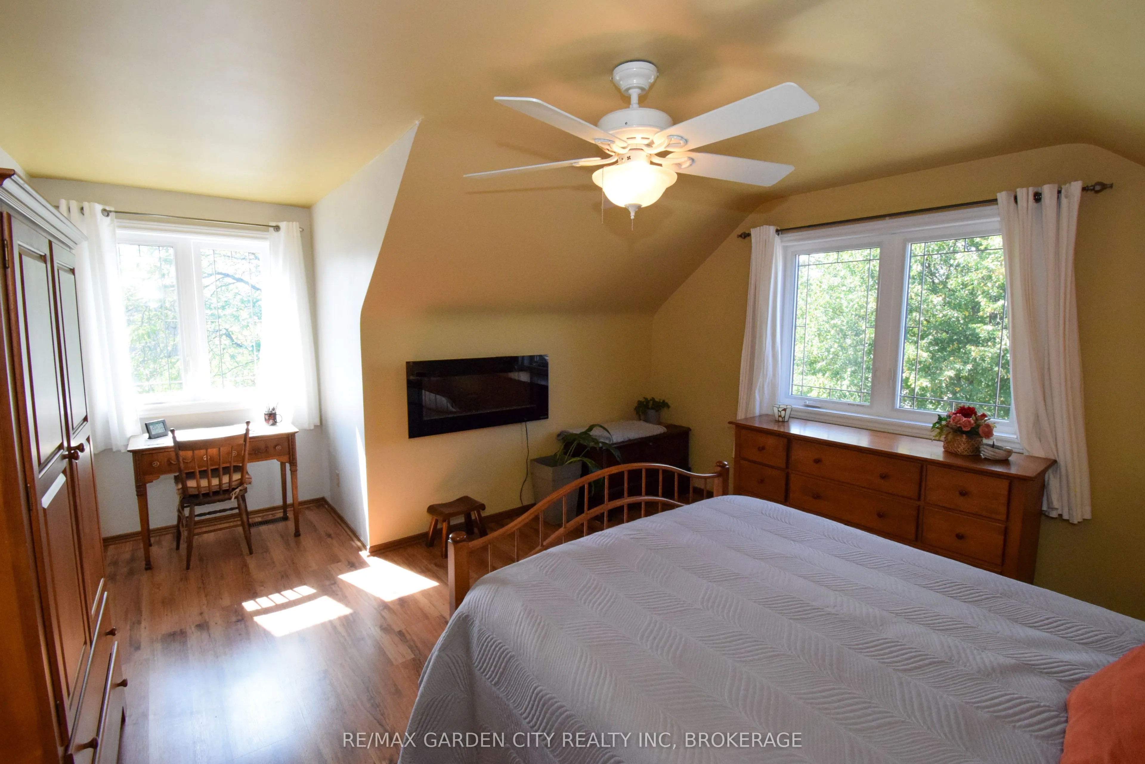 40 Belair Drive