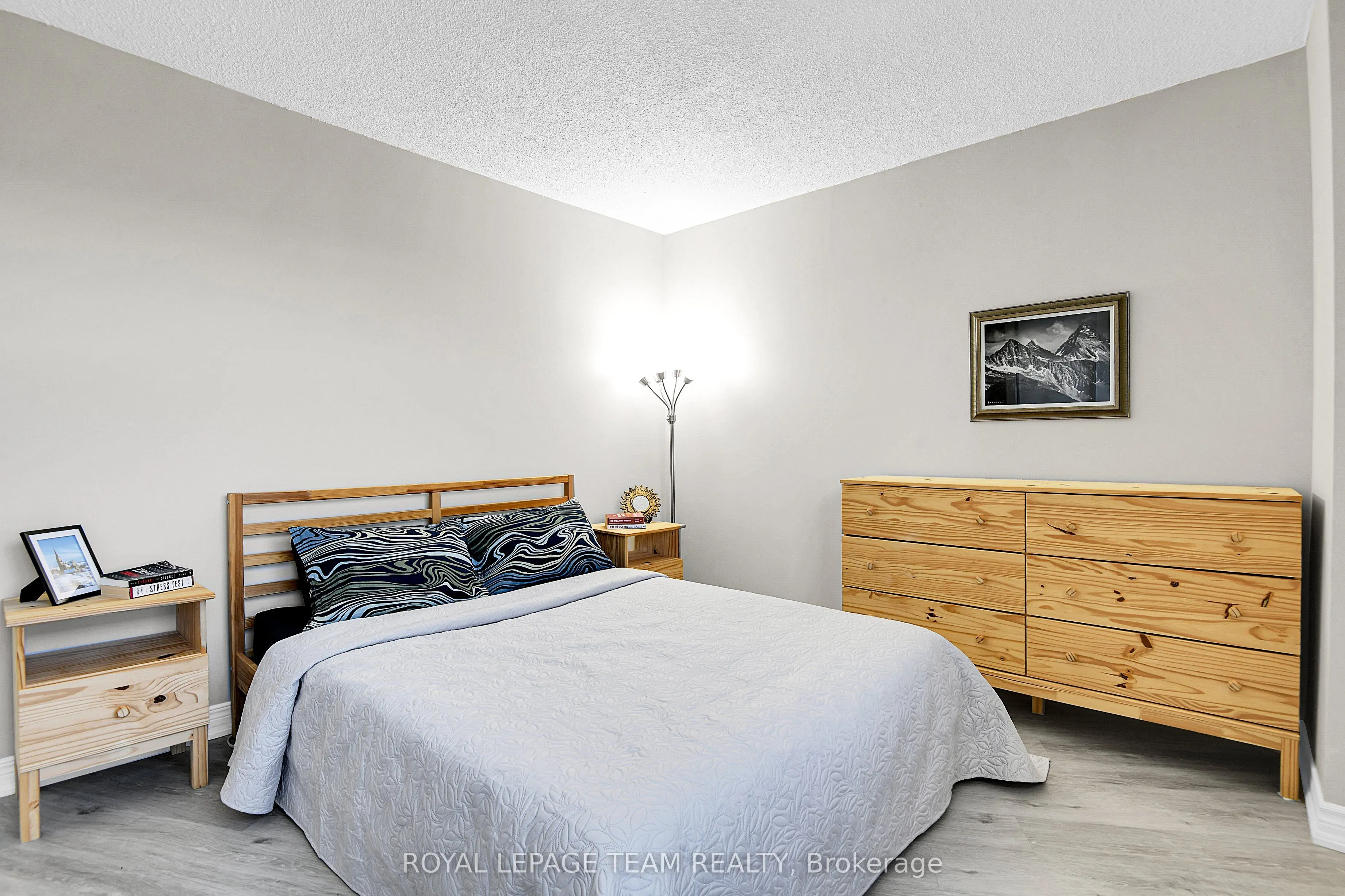 900 Dynes Road, #2409