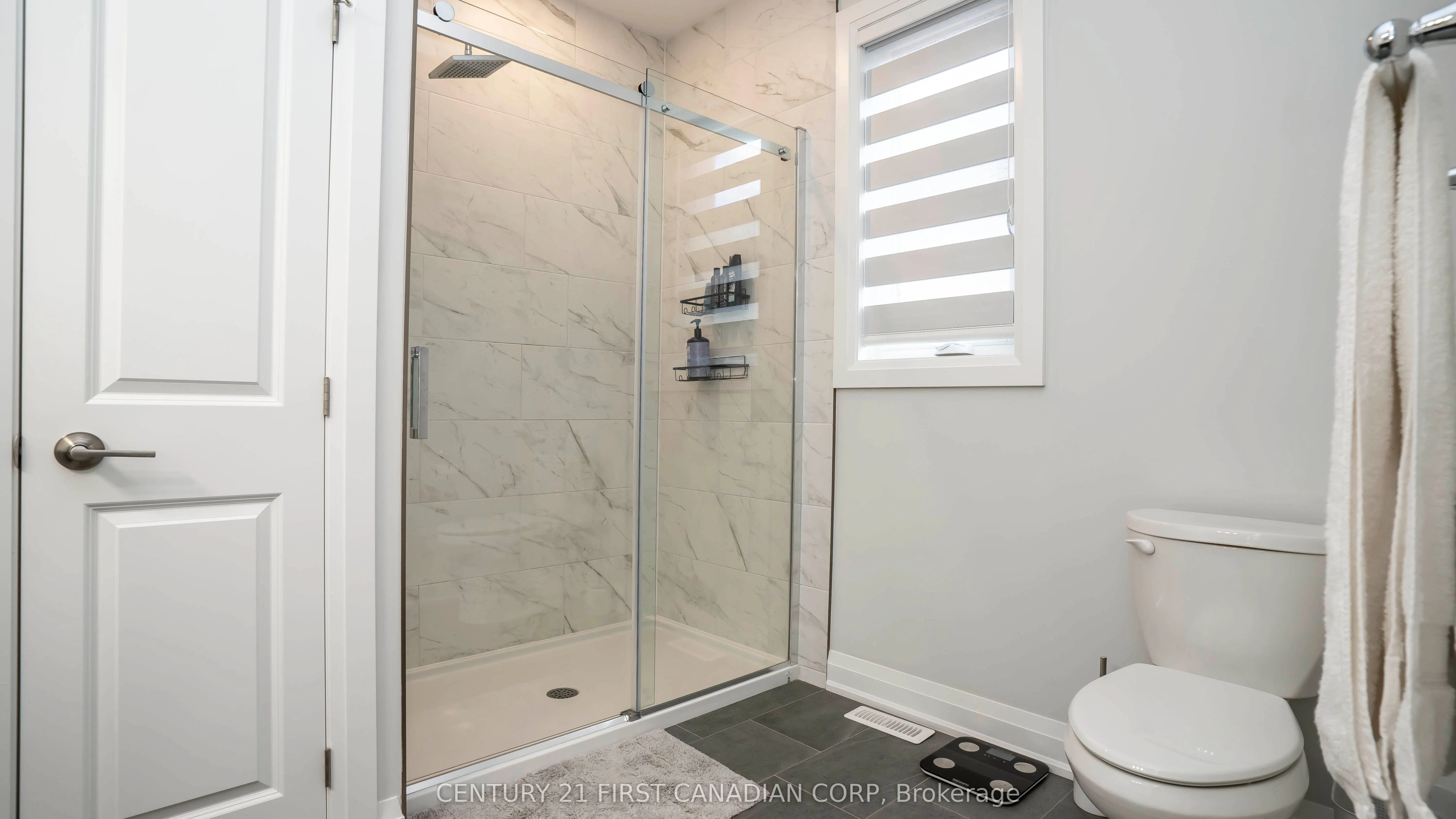 383 Daventry Way, #25