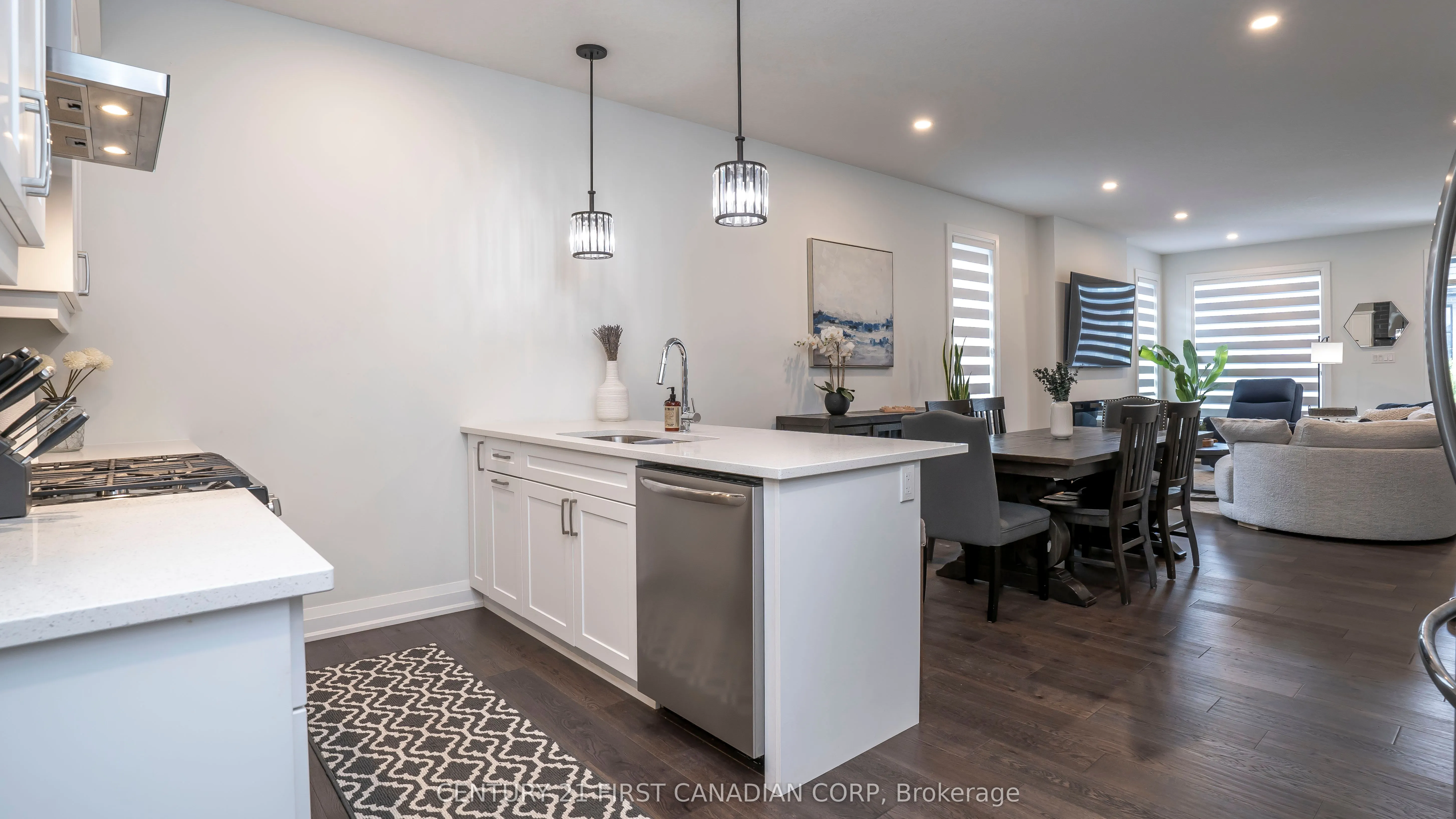 383 Daventry Way, #25