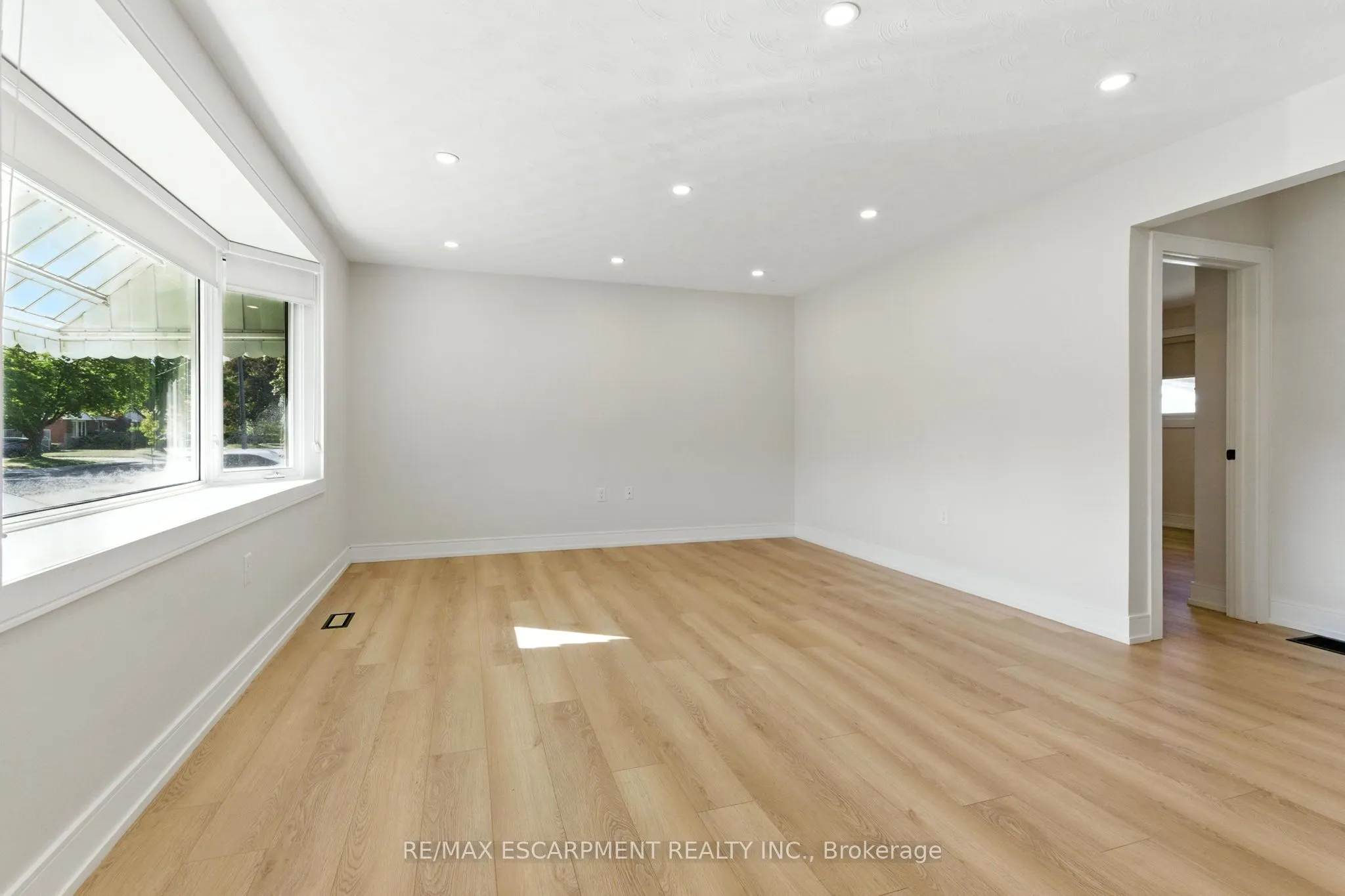 35 Wildewood Avenue, #MAIN