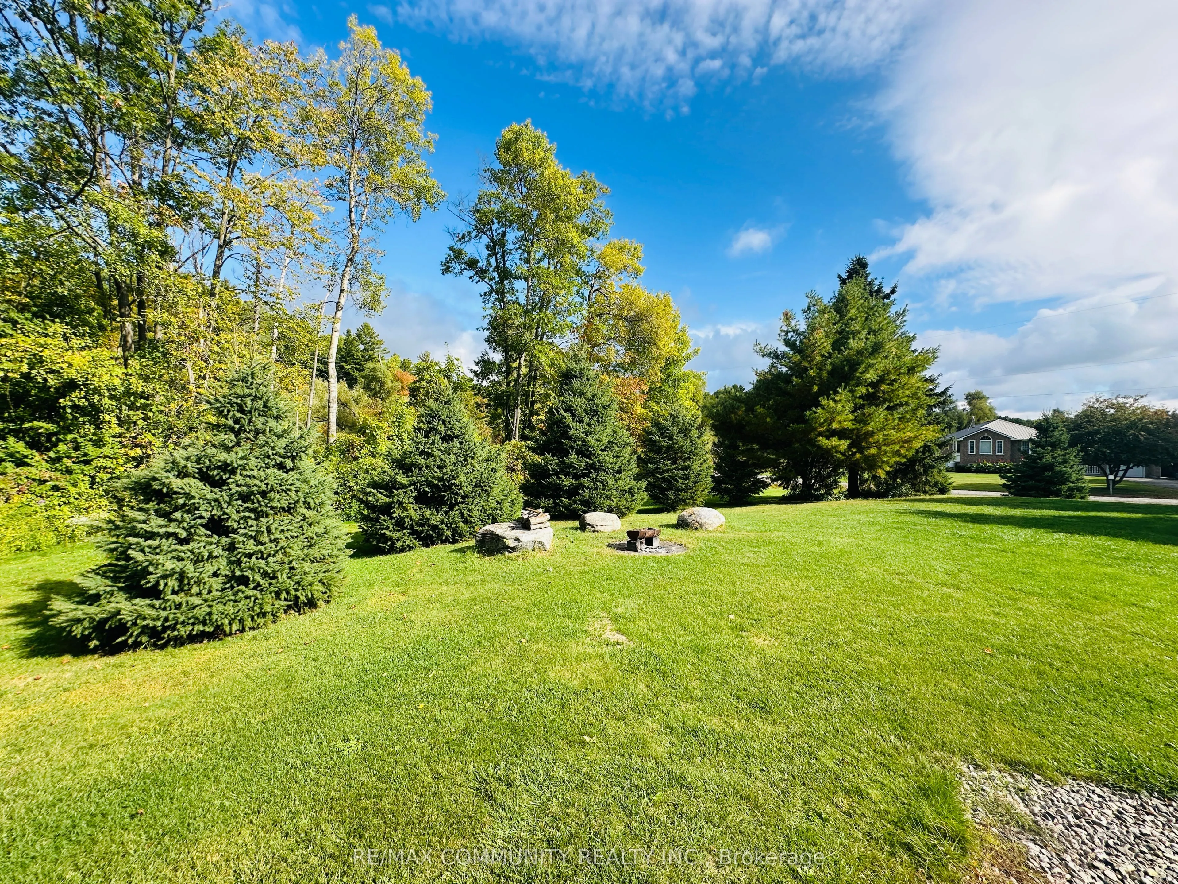 214 Helyer Road