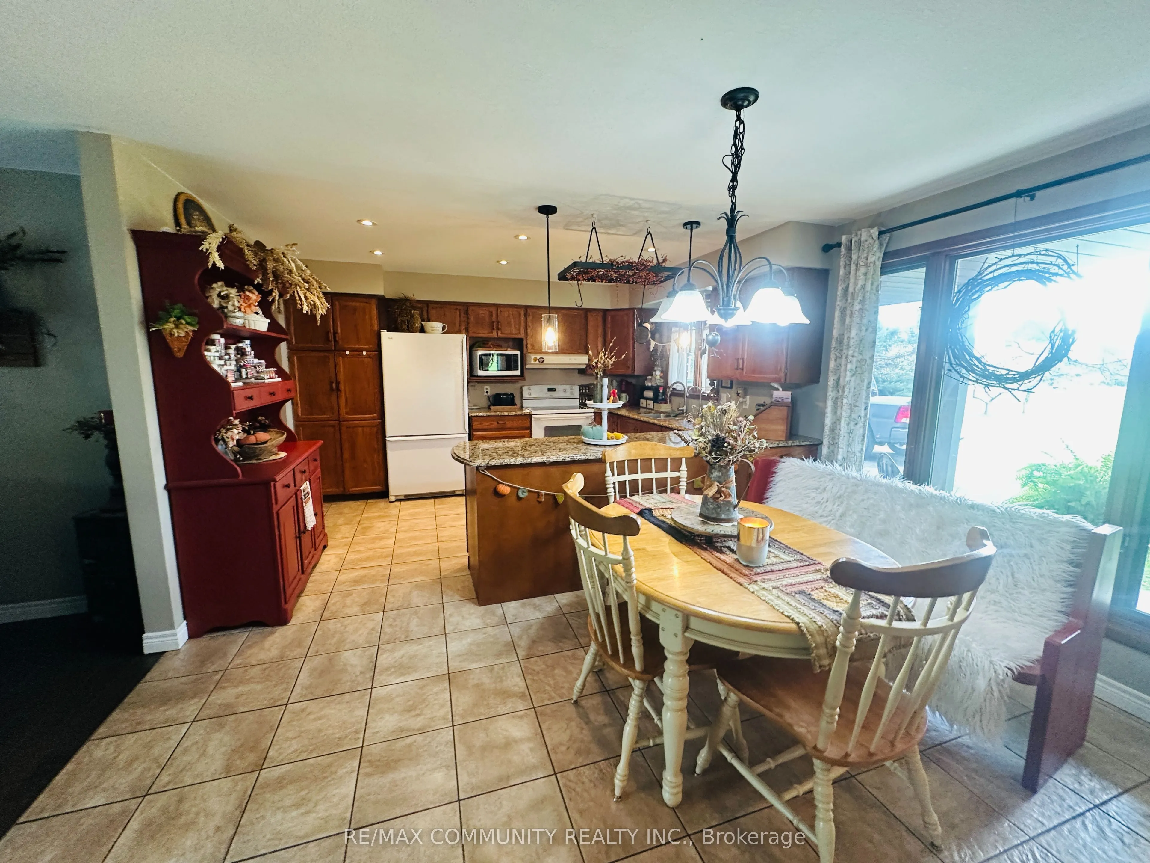 214 Helyer Road