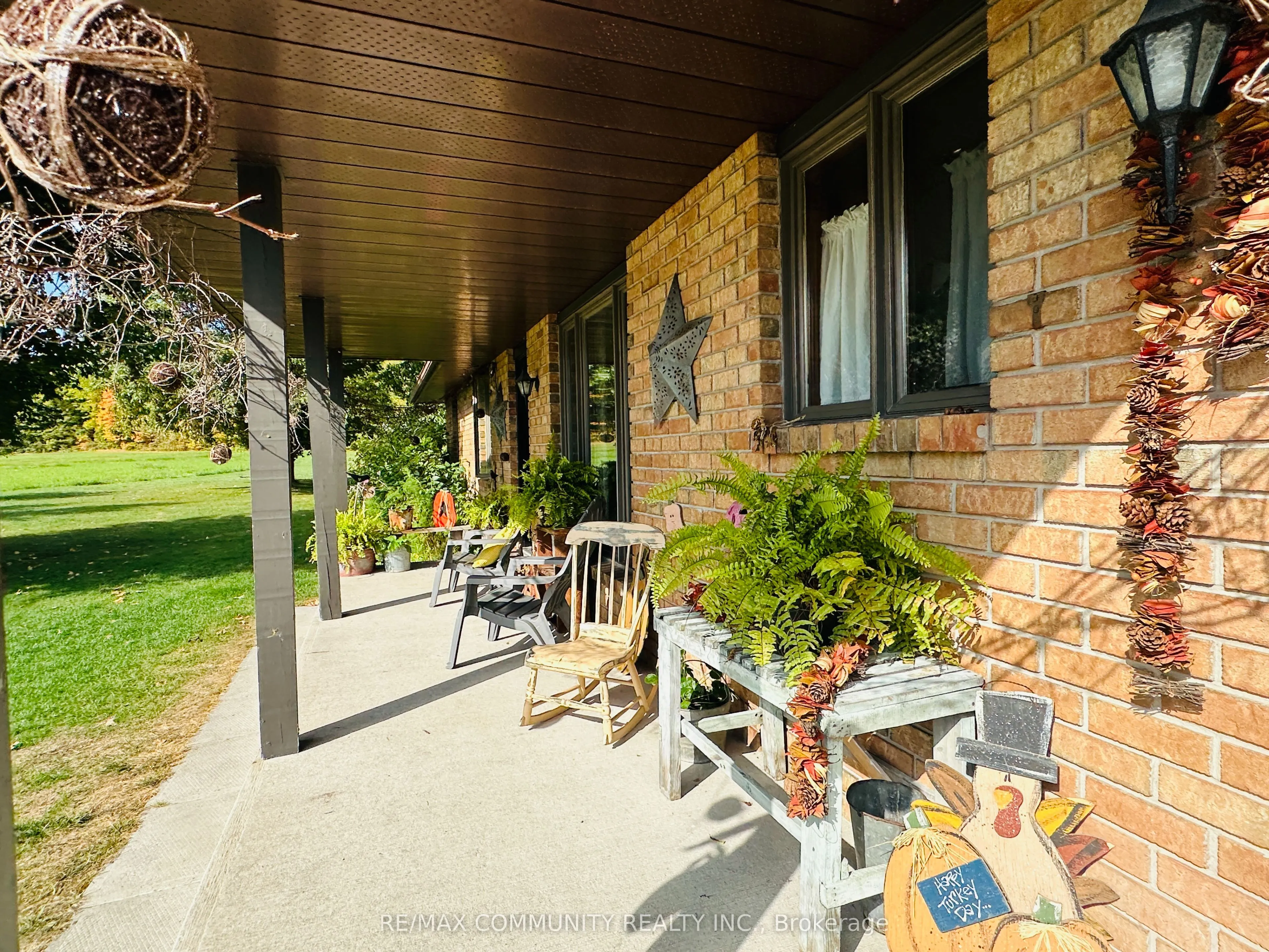 214 Helyer Road