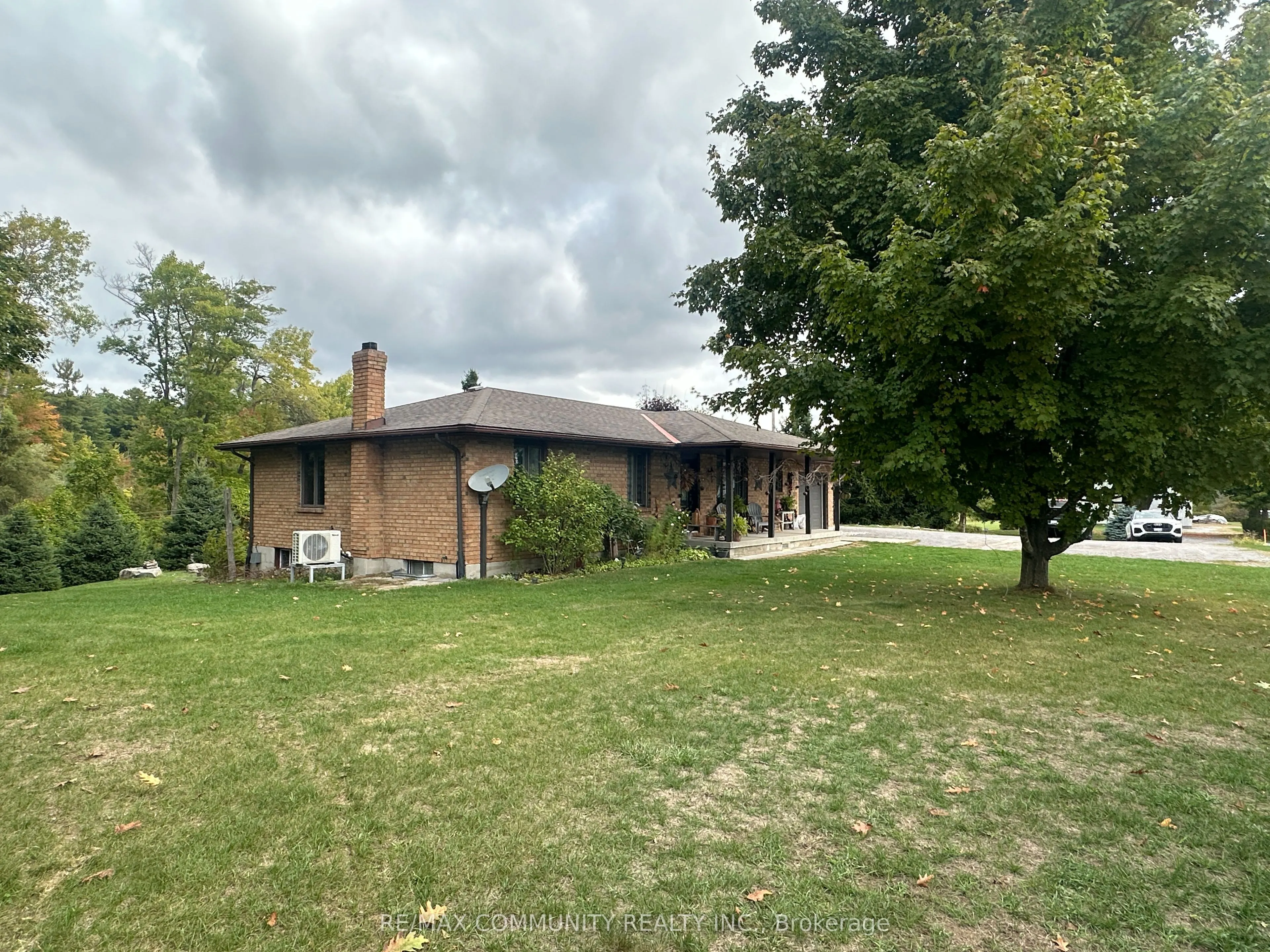214 Helyer Road