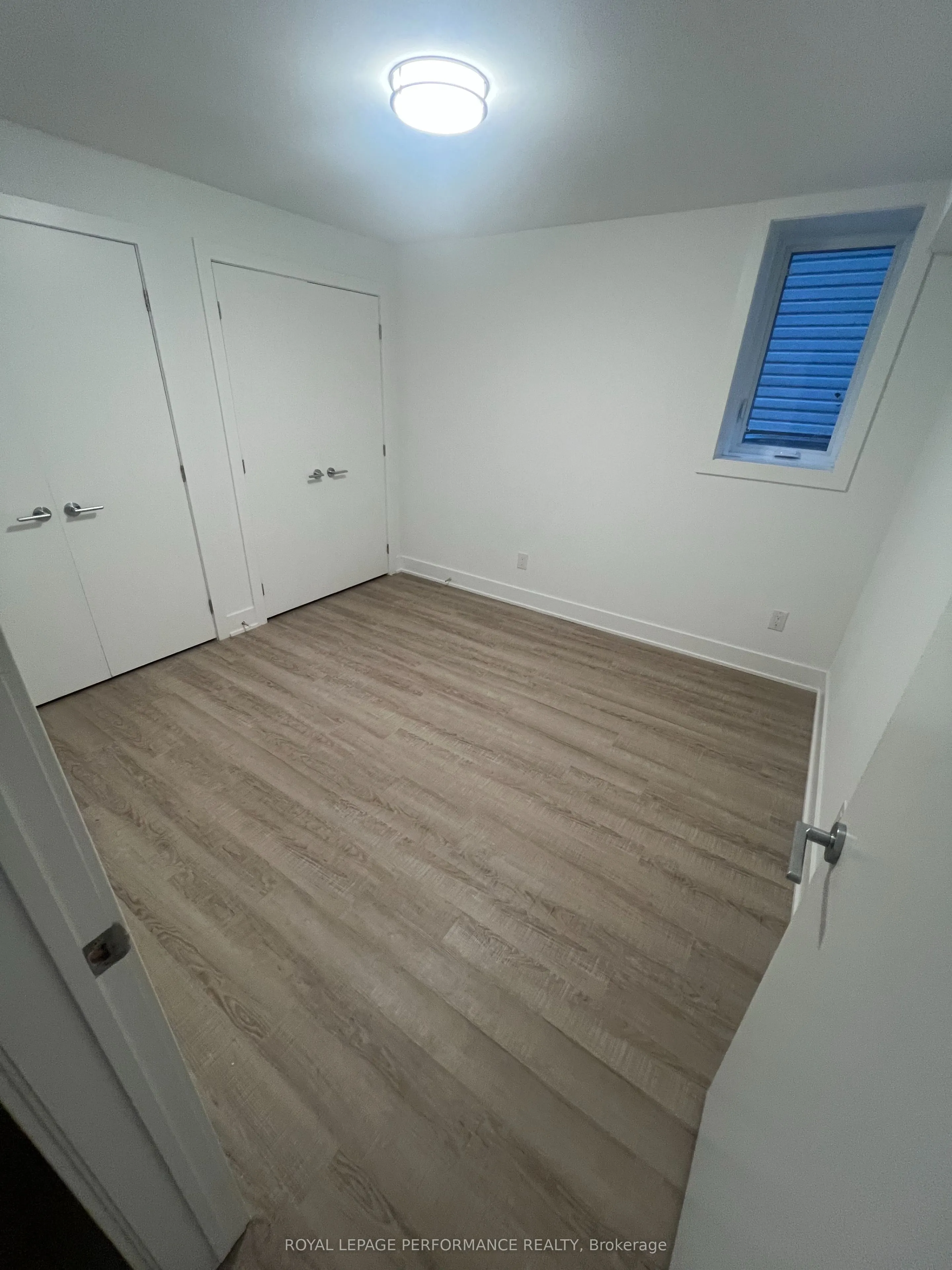 574 Byron Avenue, #4