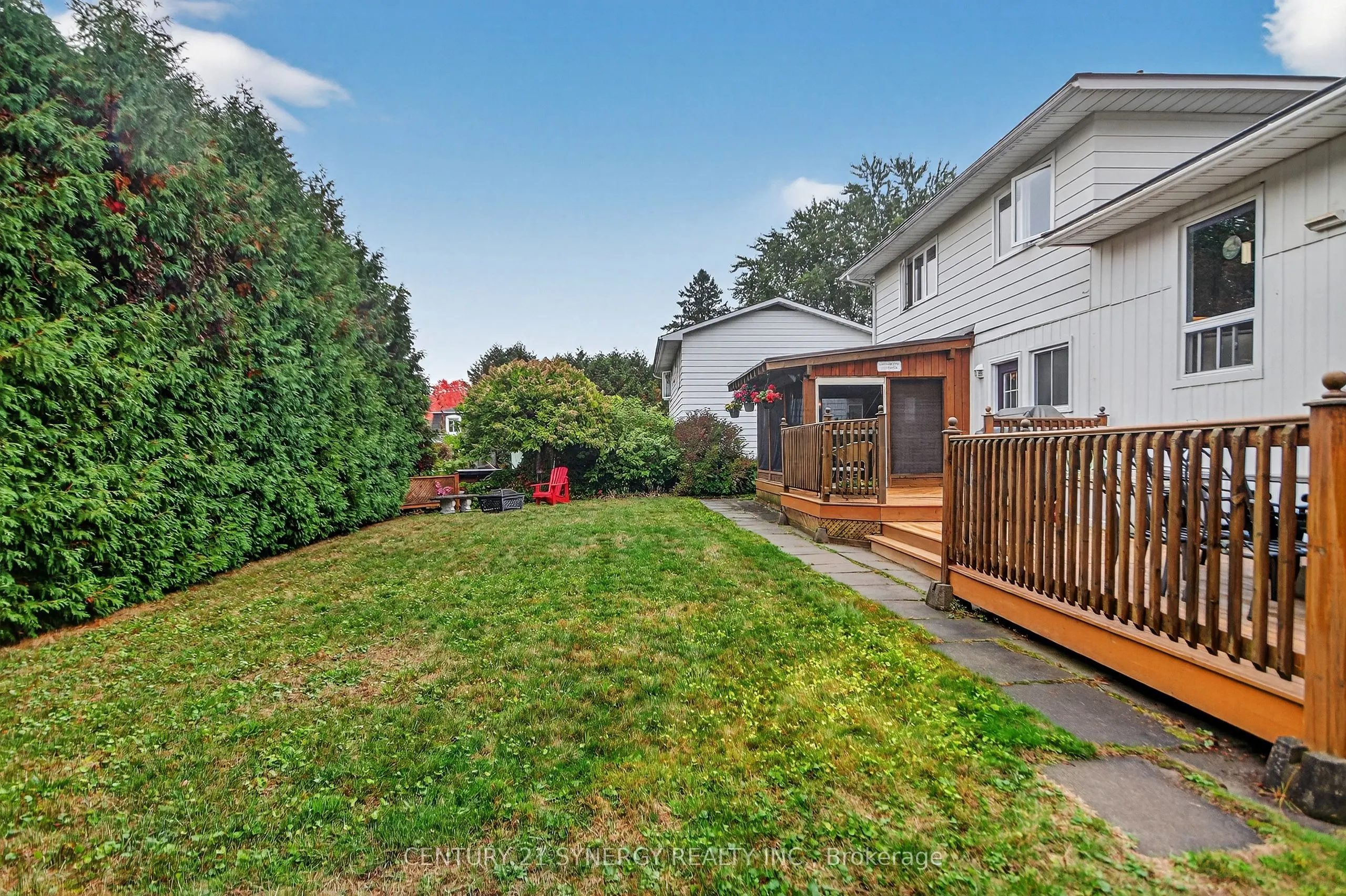 7 St Remy Drive