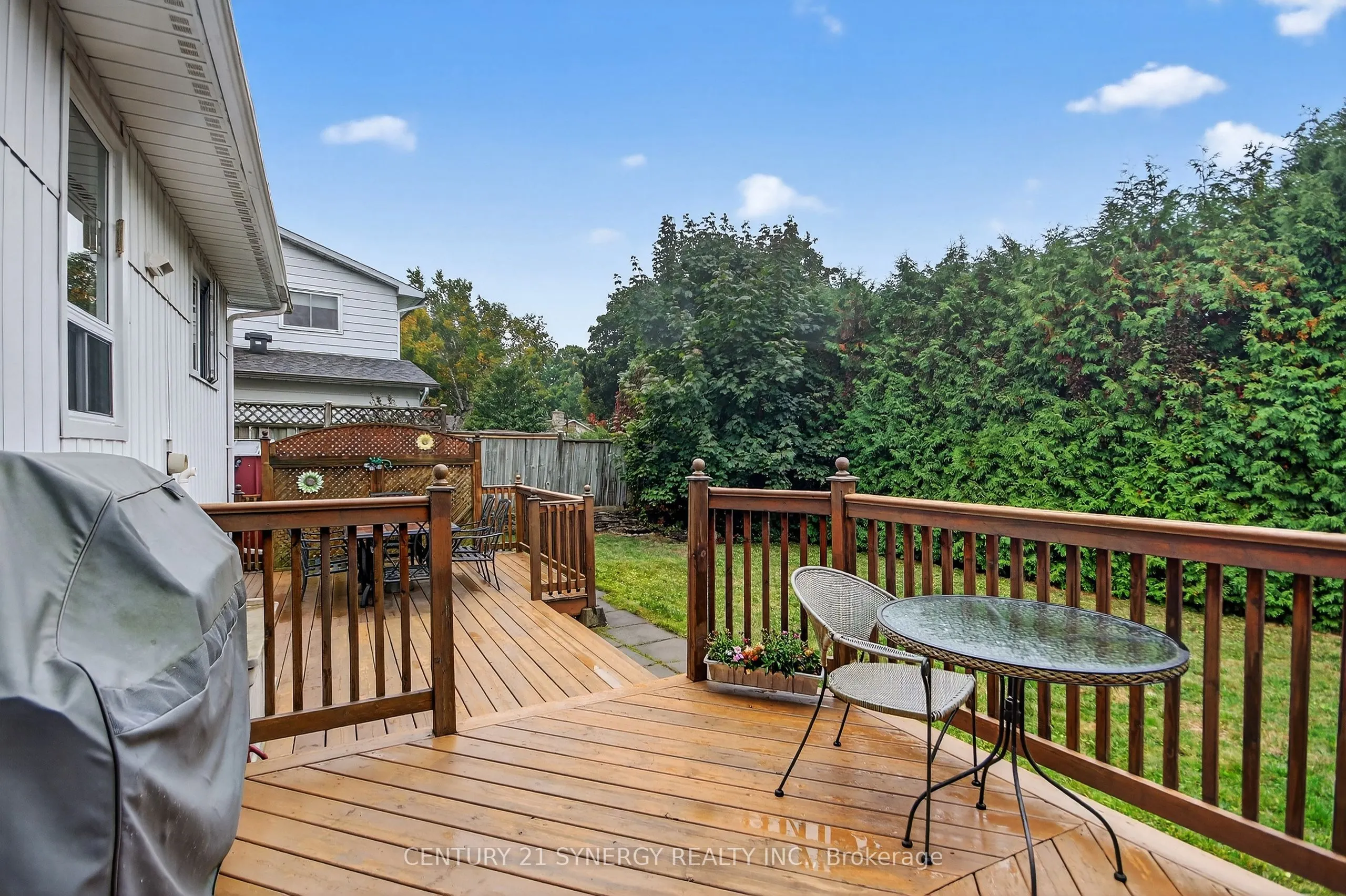 7 St Remy Drive