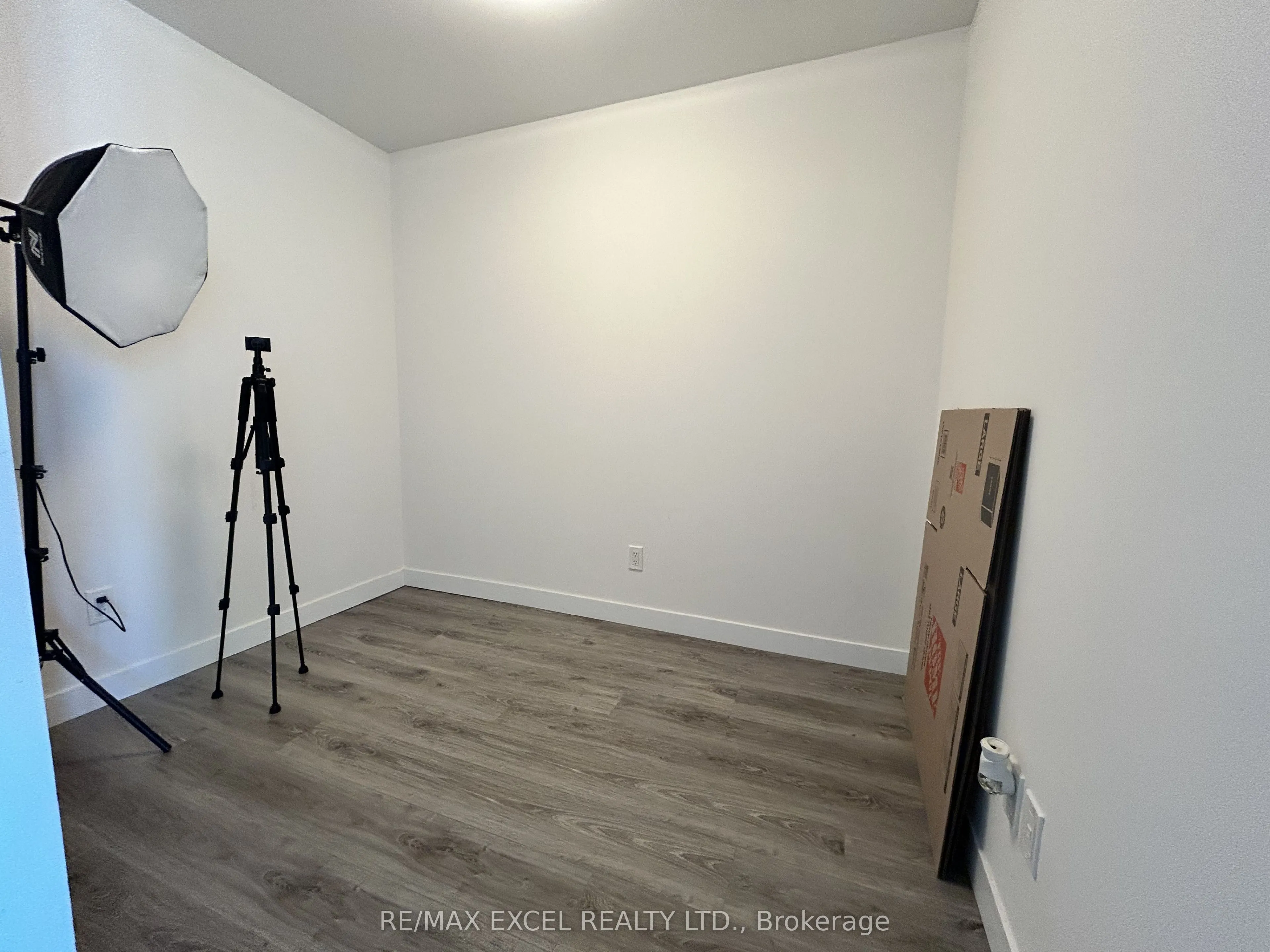 60 Frederick Street, #1513