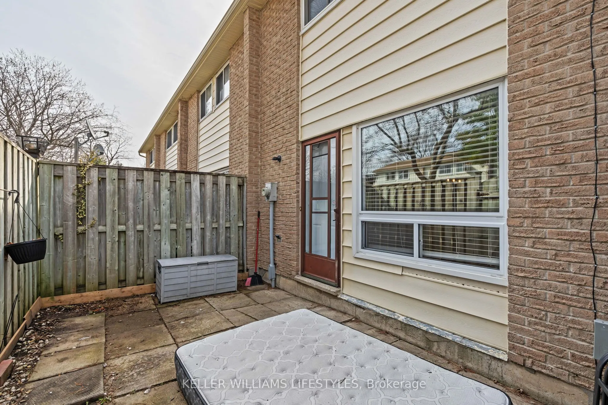 166 Southdale Road W, #26