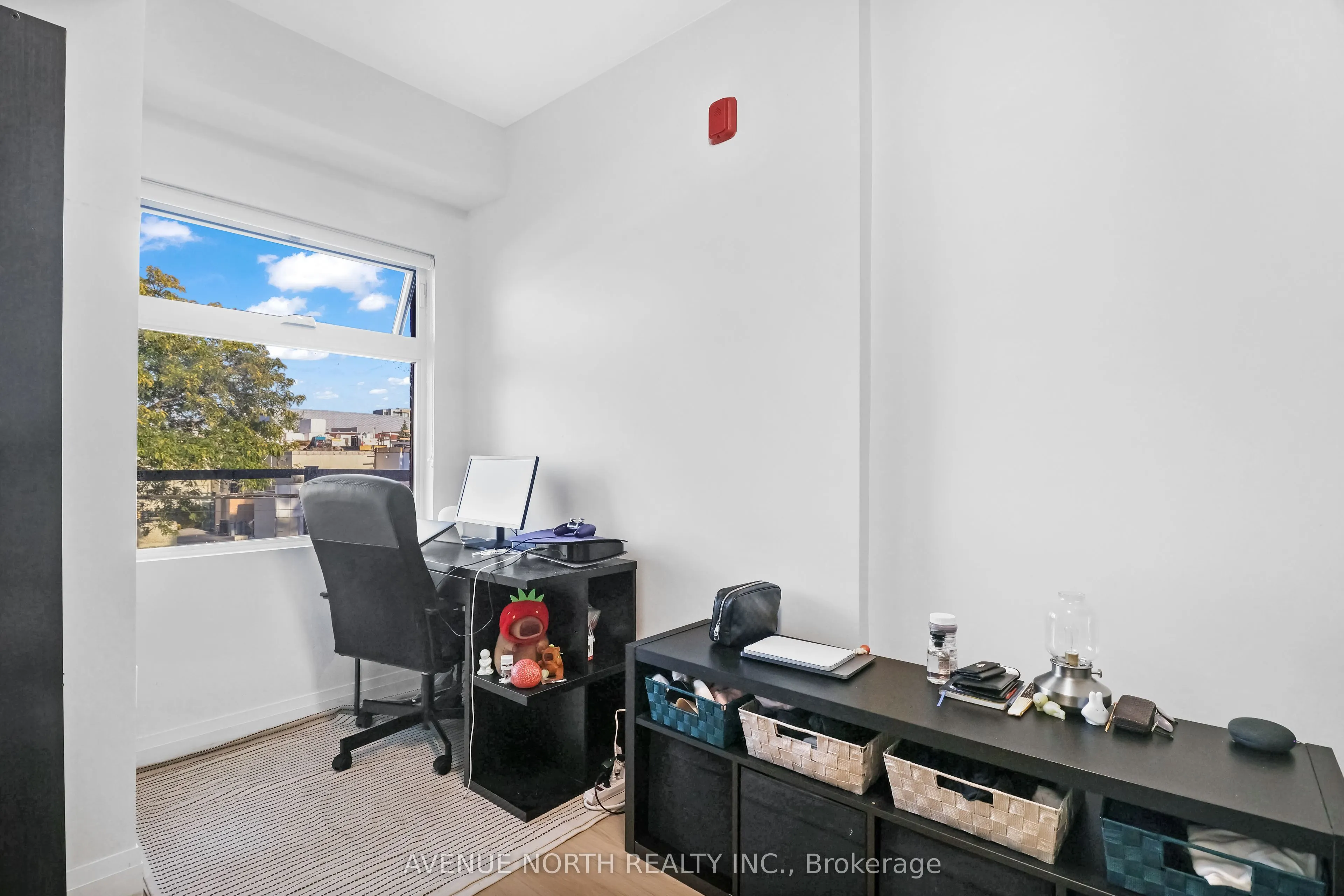 368 Tweedsmuir Avenue, #204
