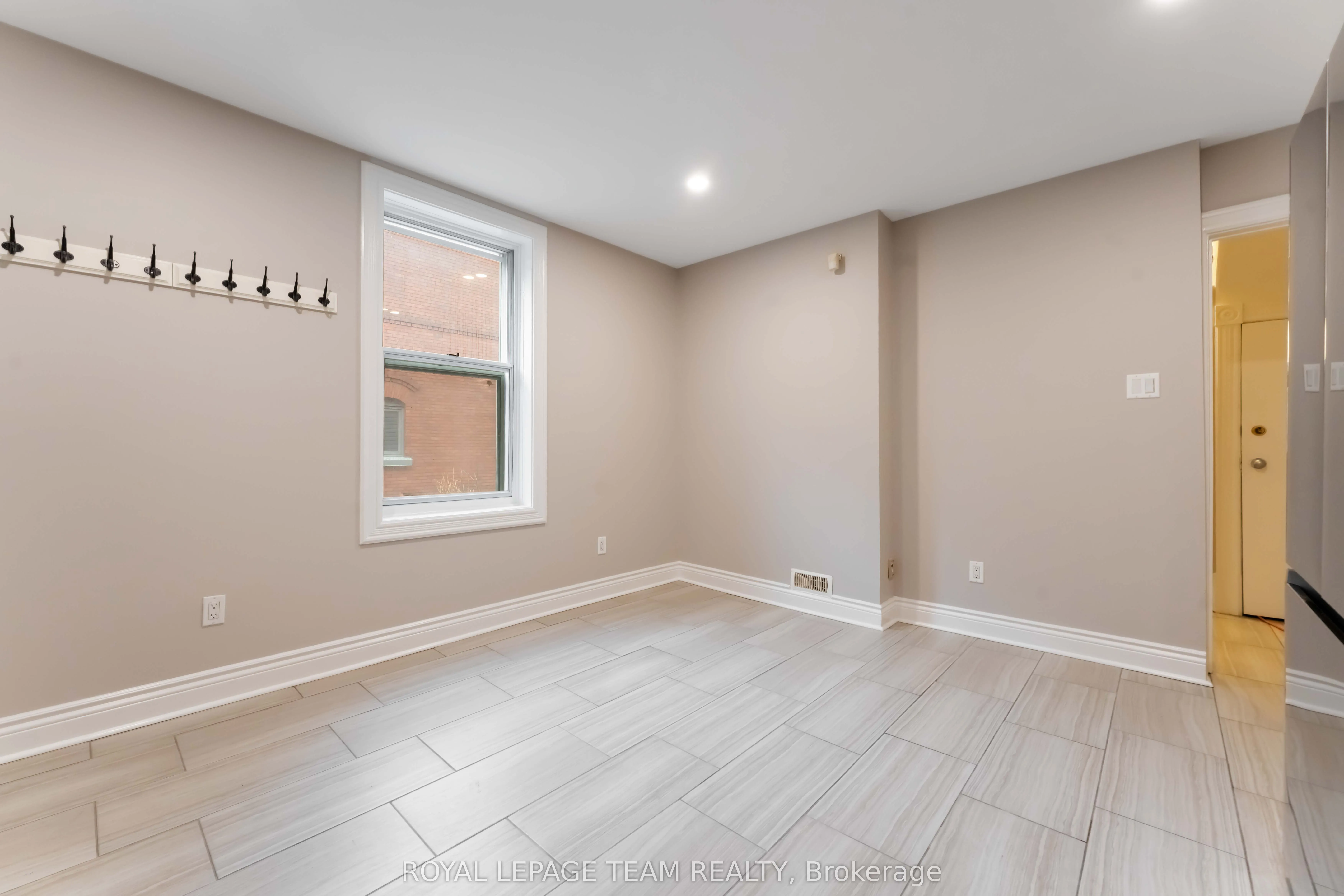 205 Pretoria Avenue