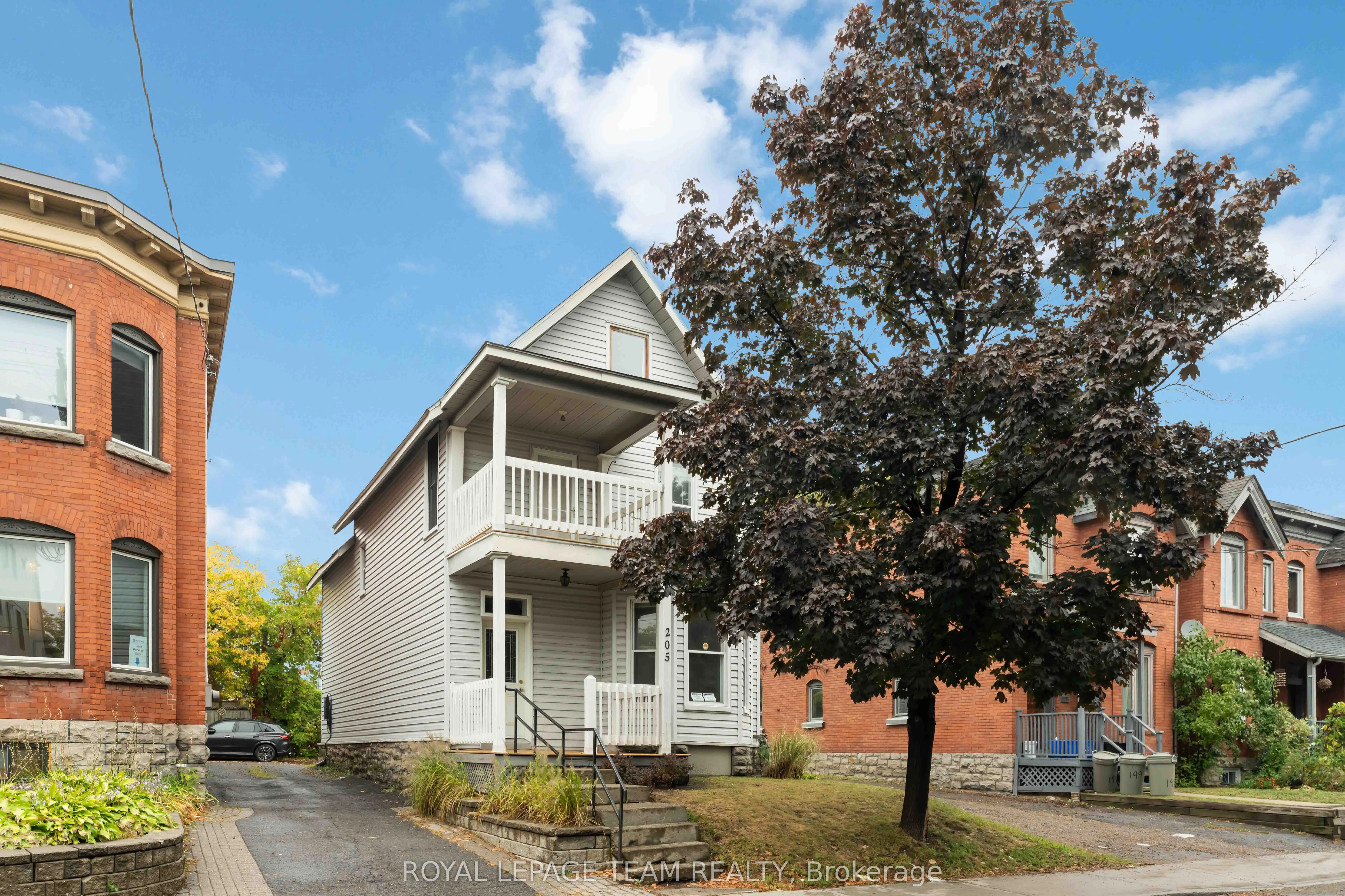 205 Pretoria Avenue