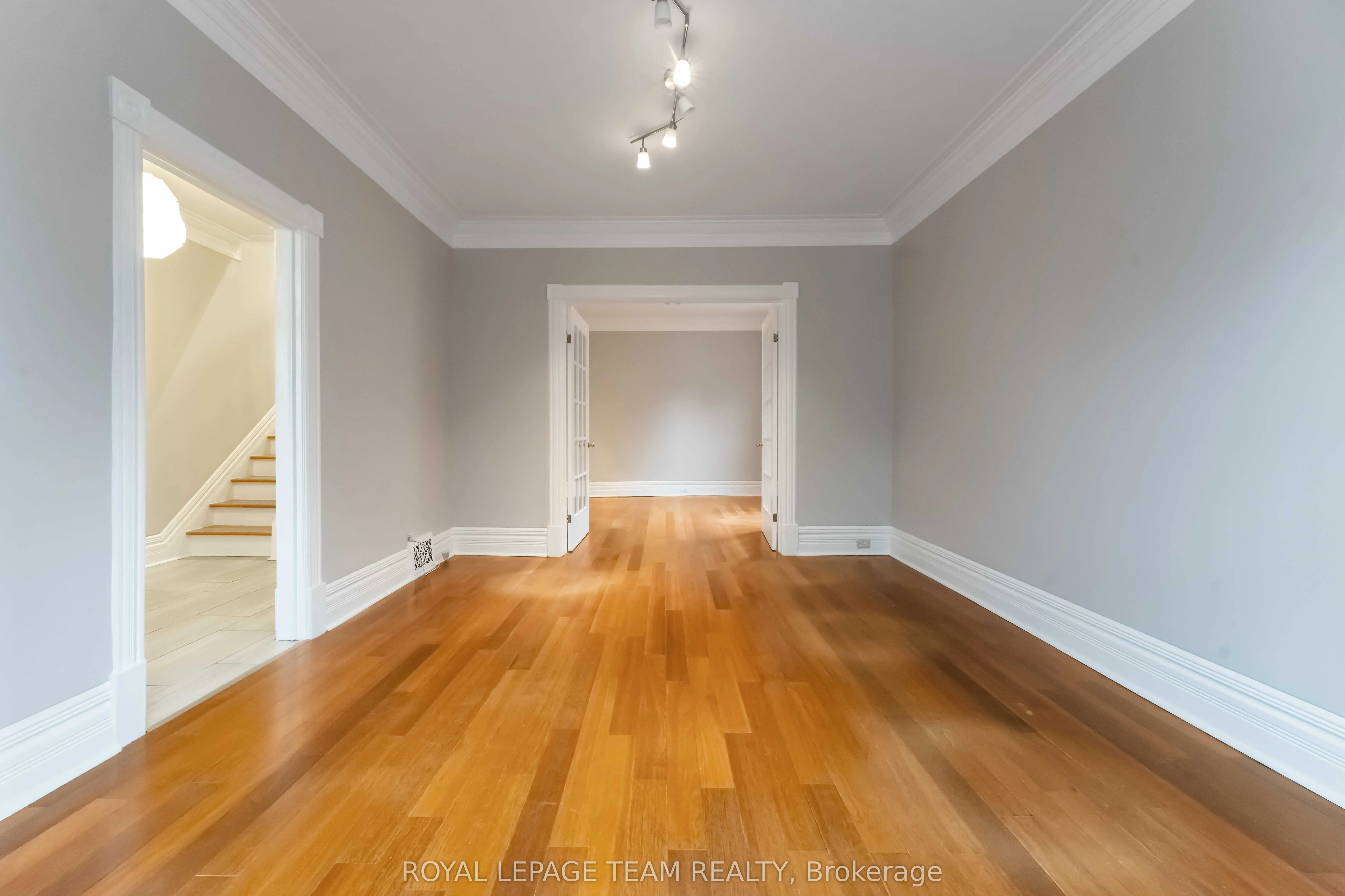 205 Pretoria Avenue