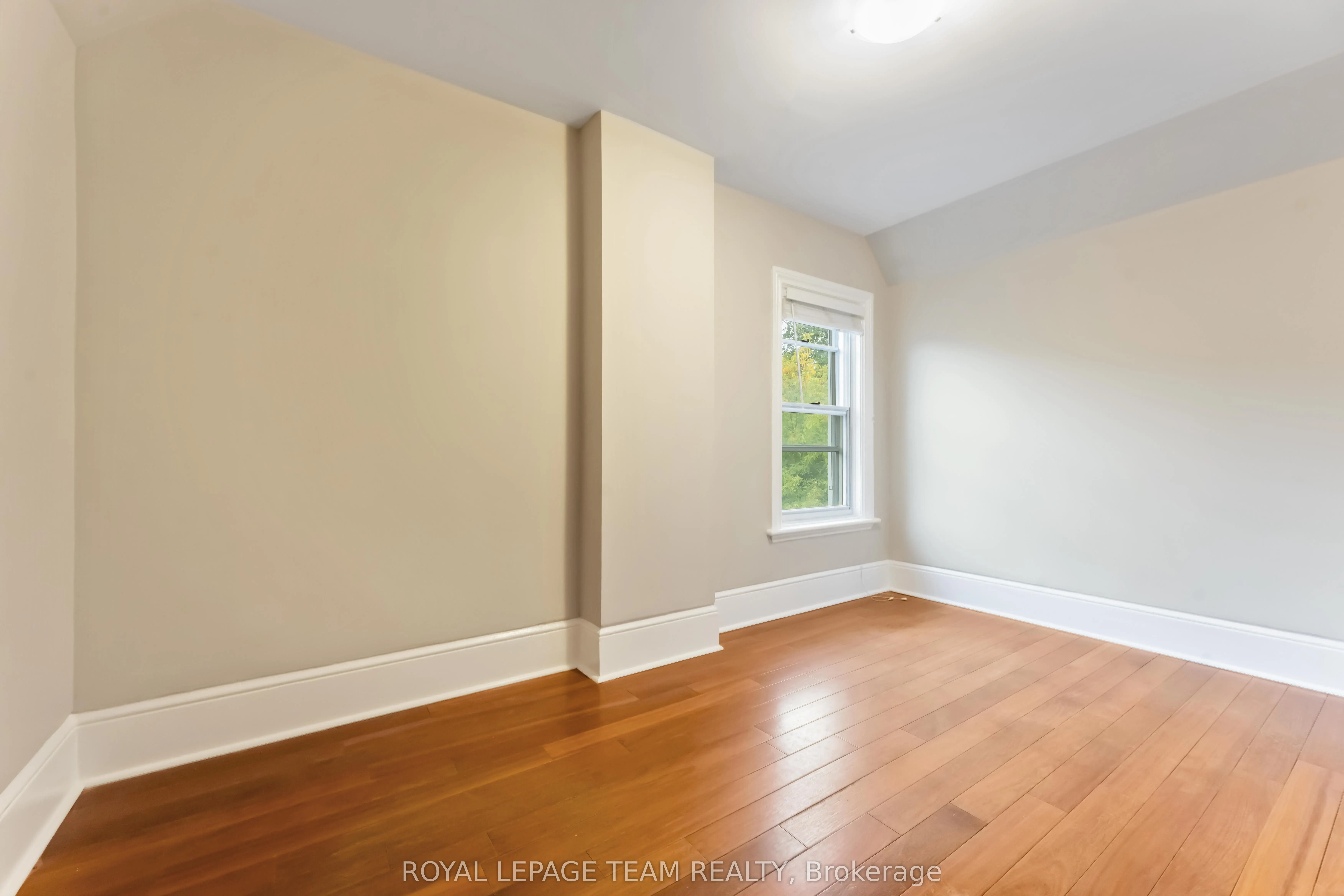 205 Pretoria Avenue