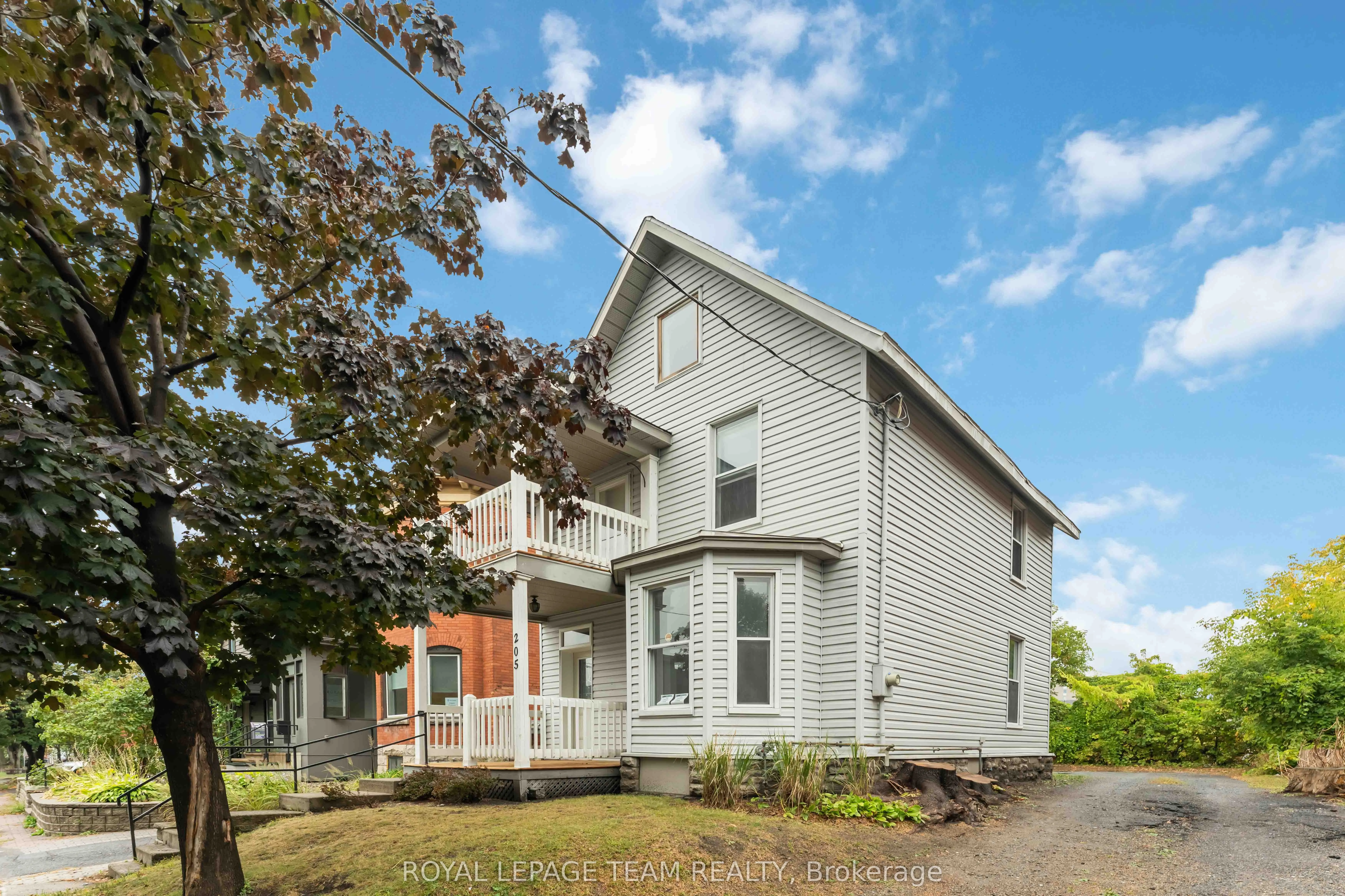 205 Pretoria Avenue