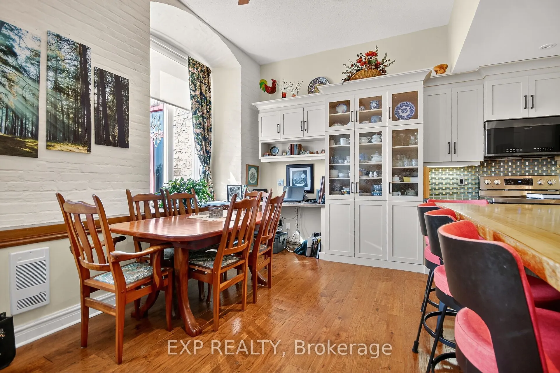 1 Rosamond Street E, #408
