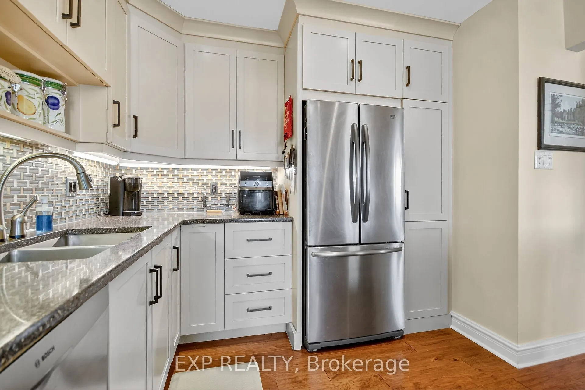 1 Rosamond Street E, #408