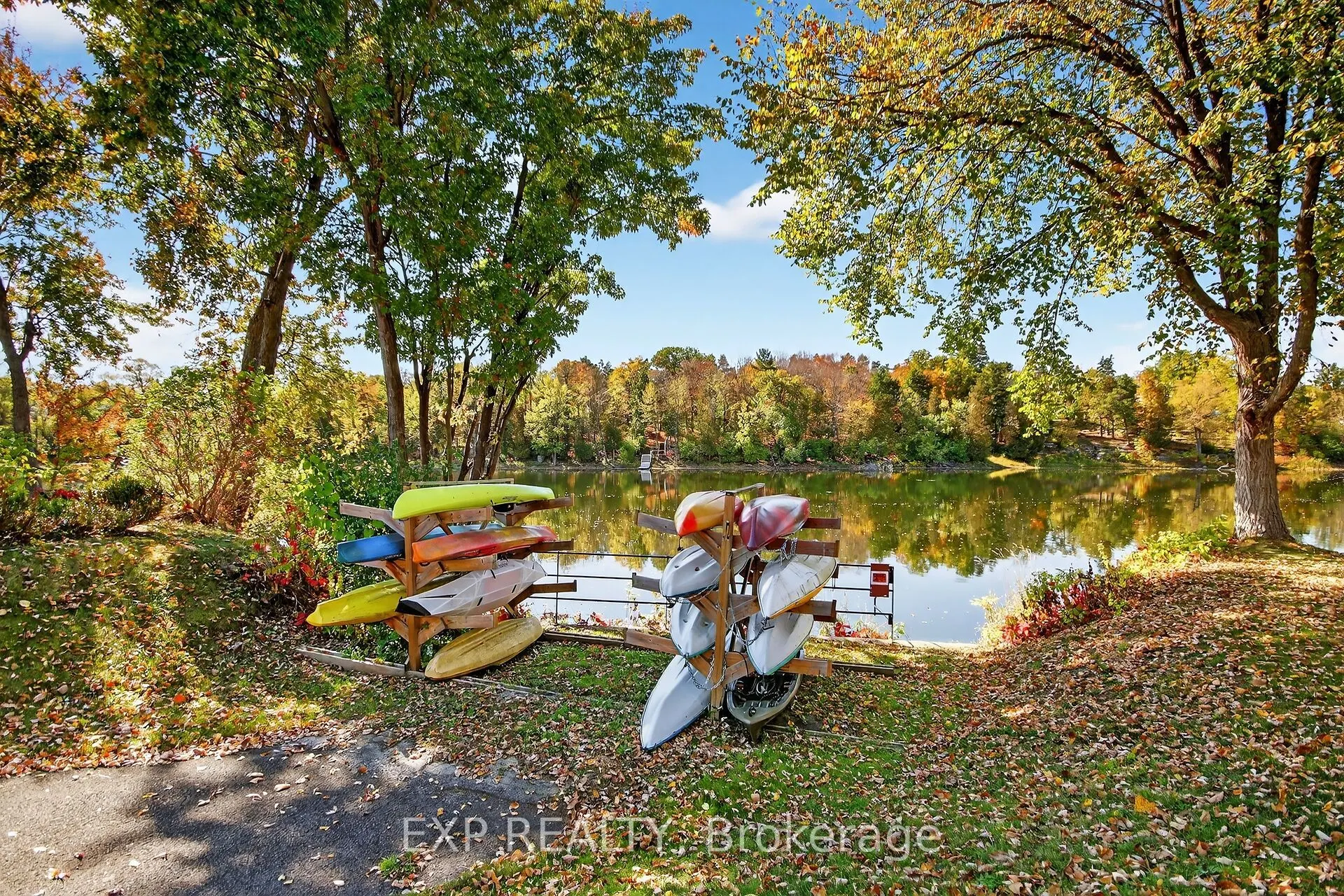 1 Rosamond Street E, #408