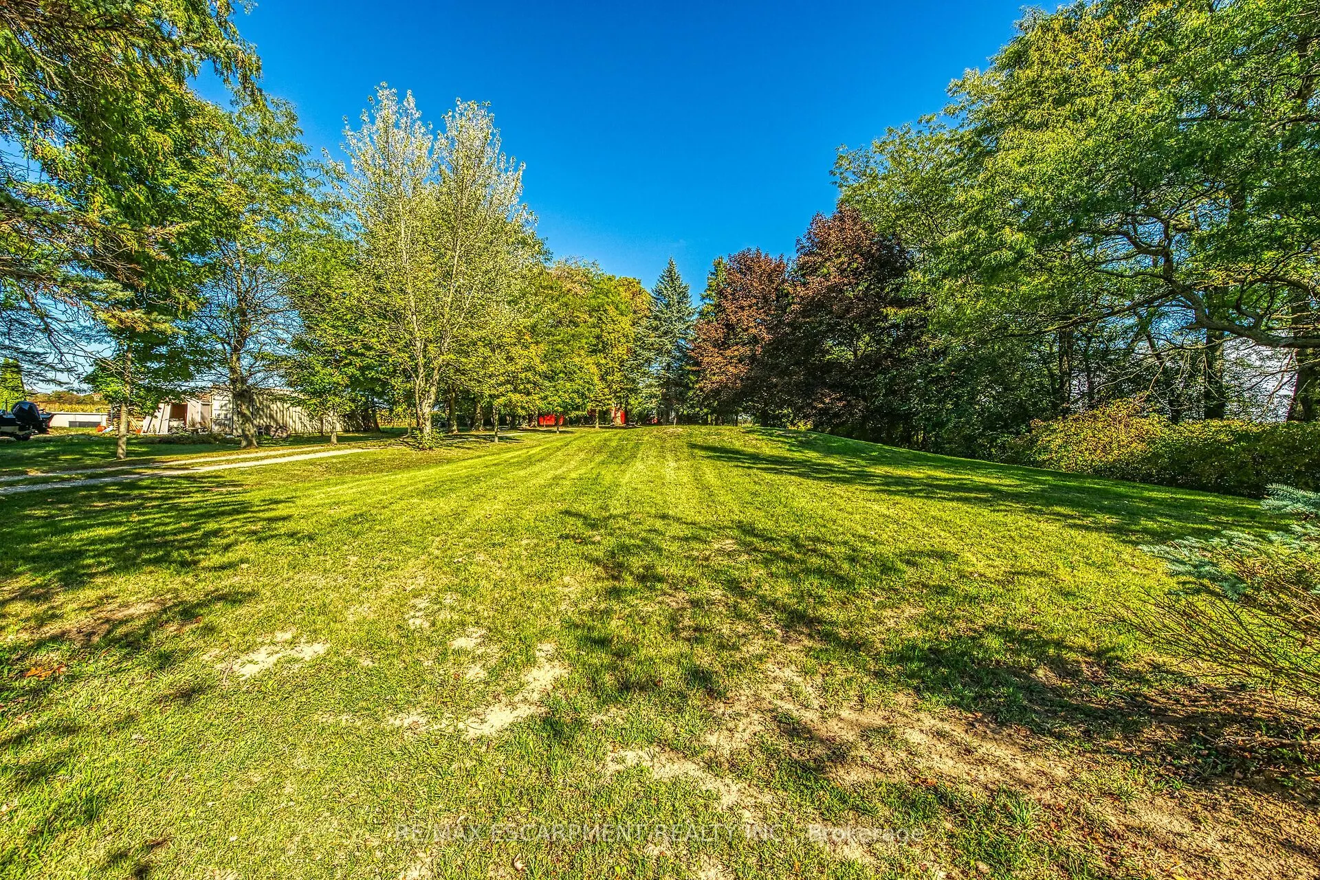 534 Haldimand Road 32