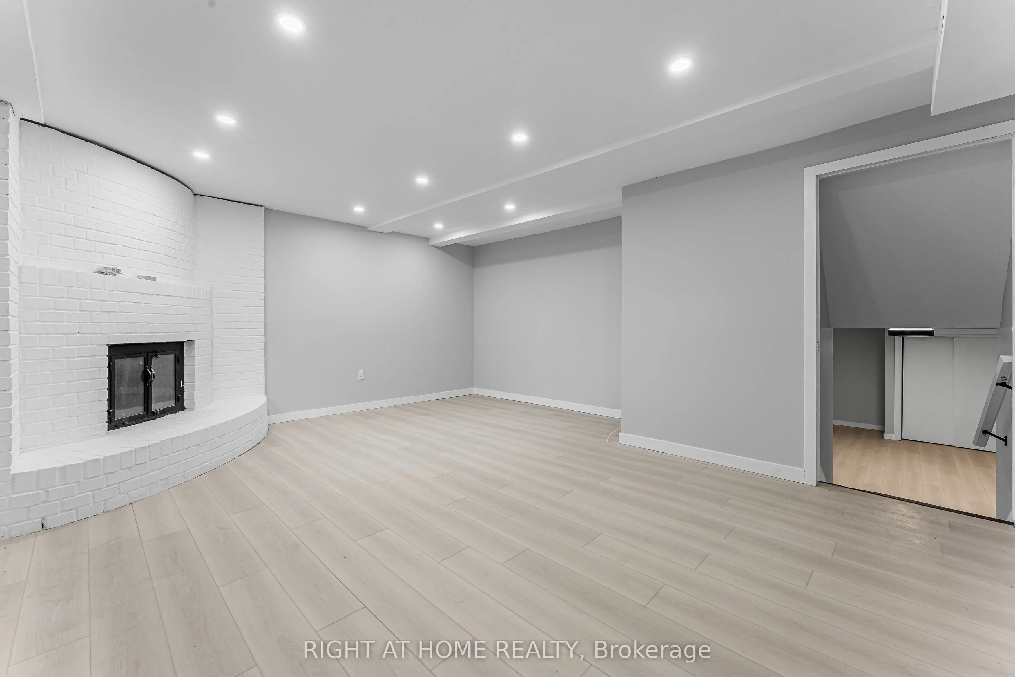 335 William Street